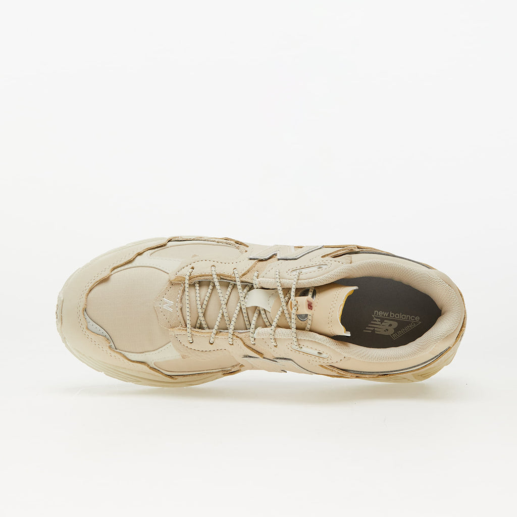 New Balance 2002R Sandstone