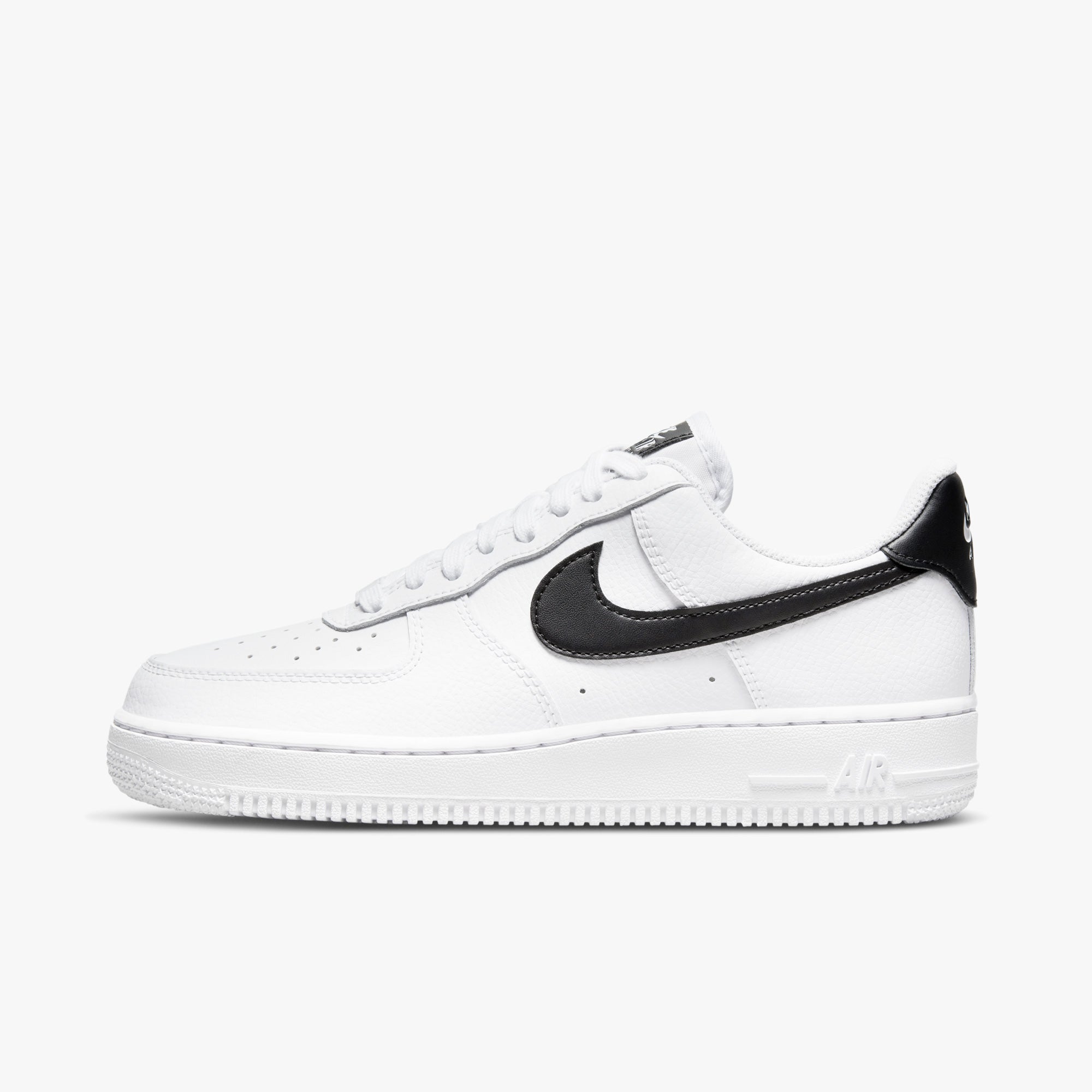 Nike Air Force 1 07