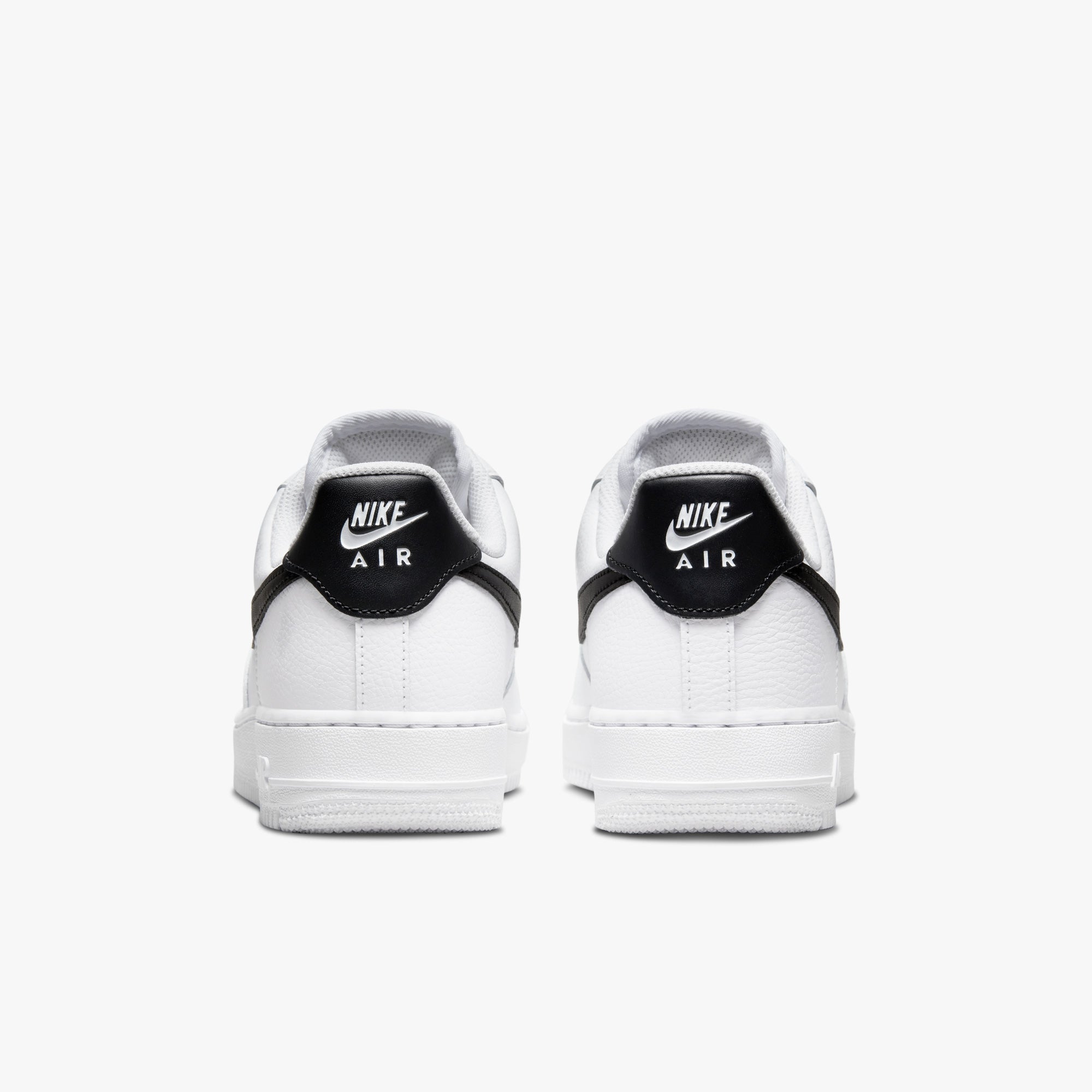 Nike Air Force 1 07