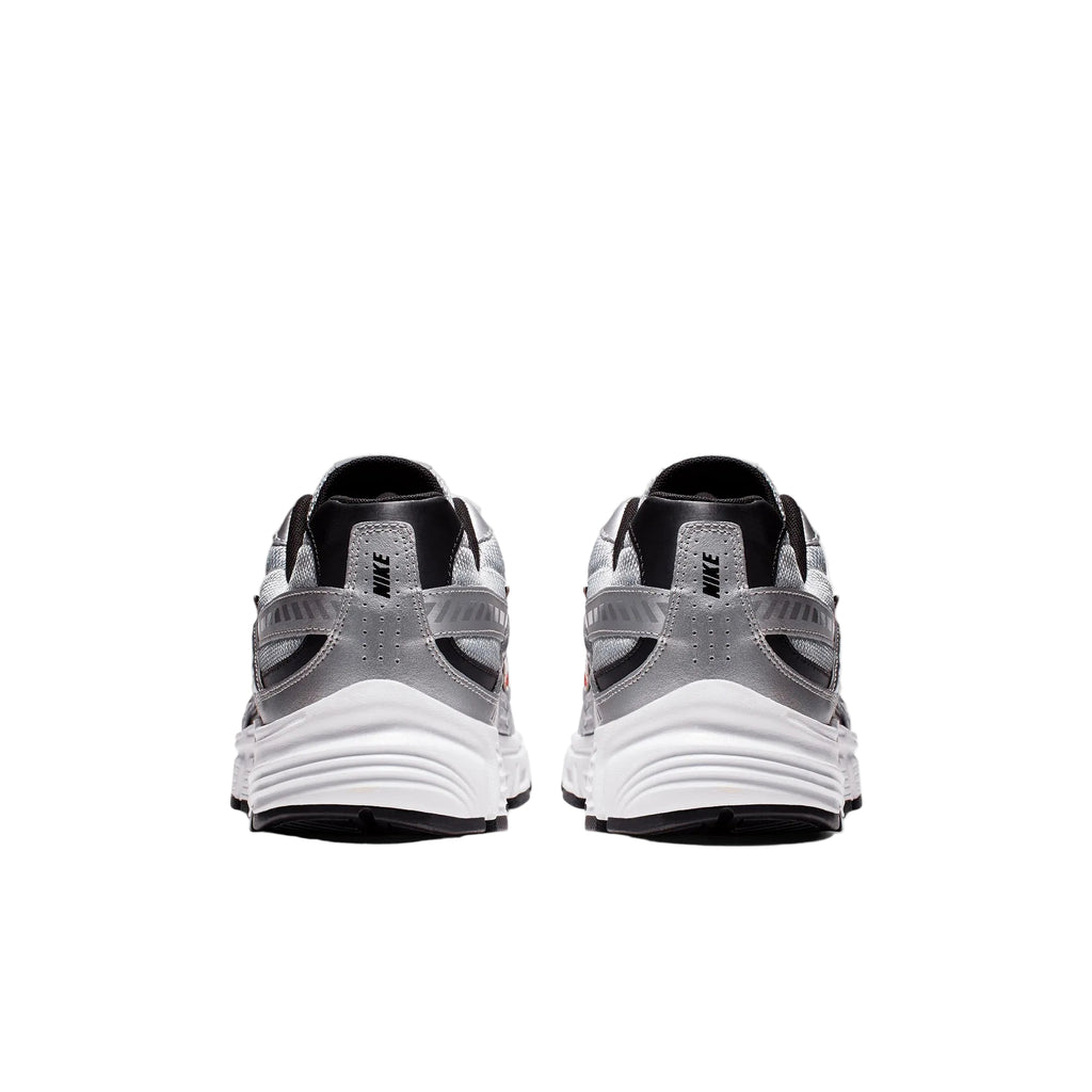 Nike Initiator
