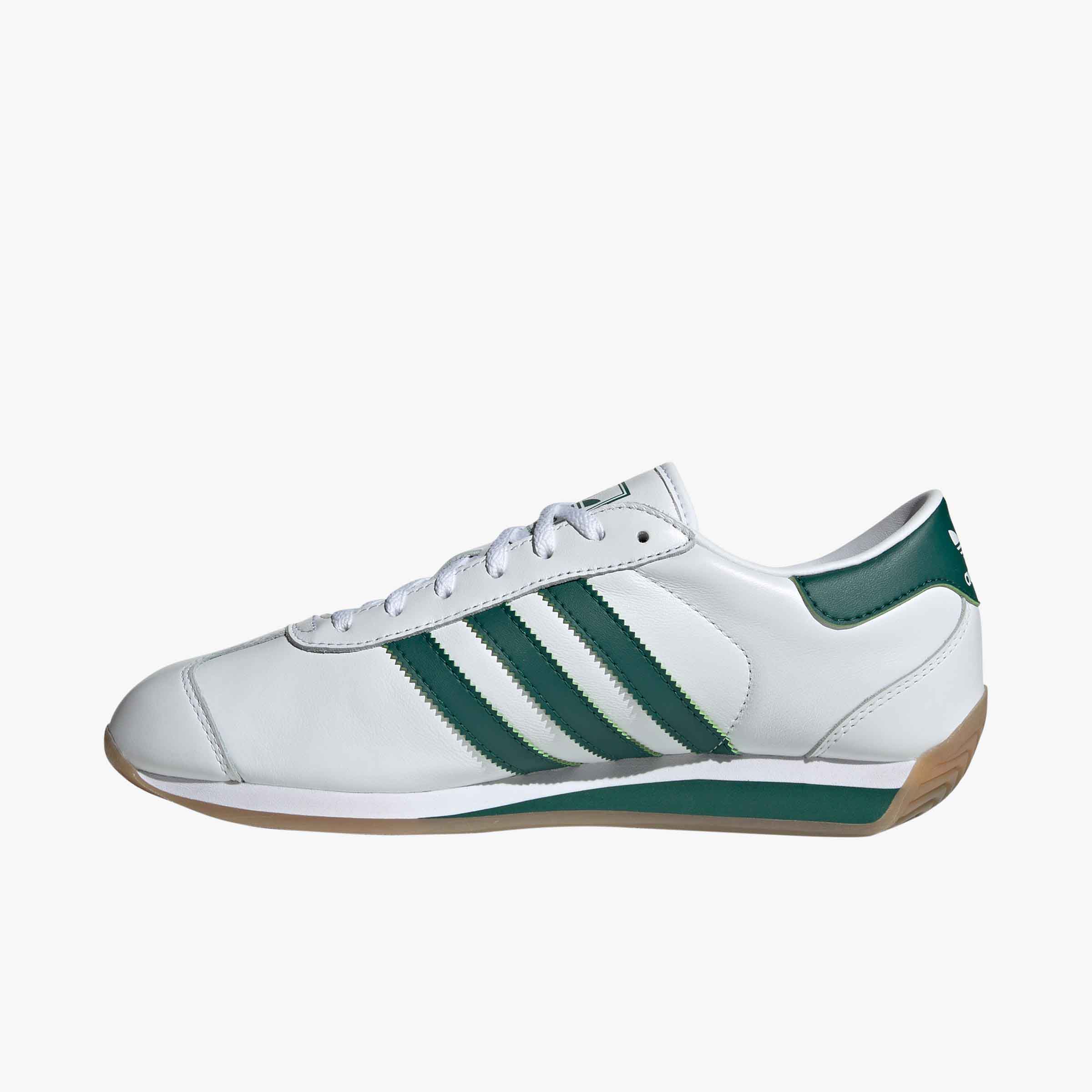 Adidas Country II