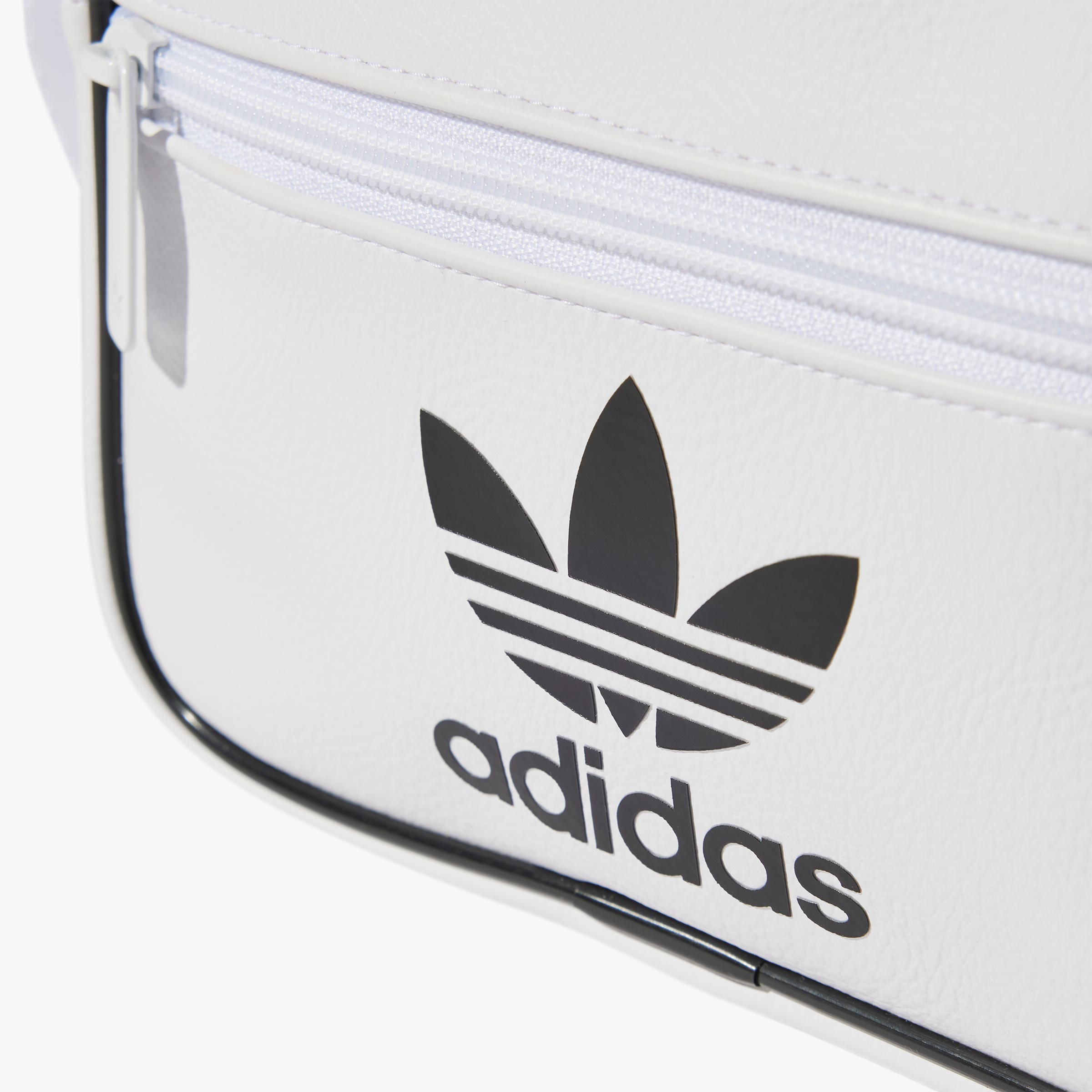Adidas Airliner Adicolor Classic Mini