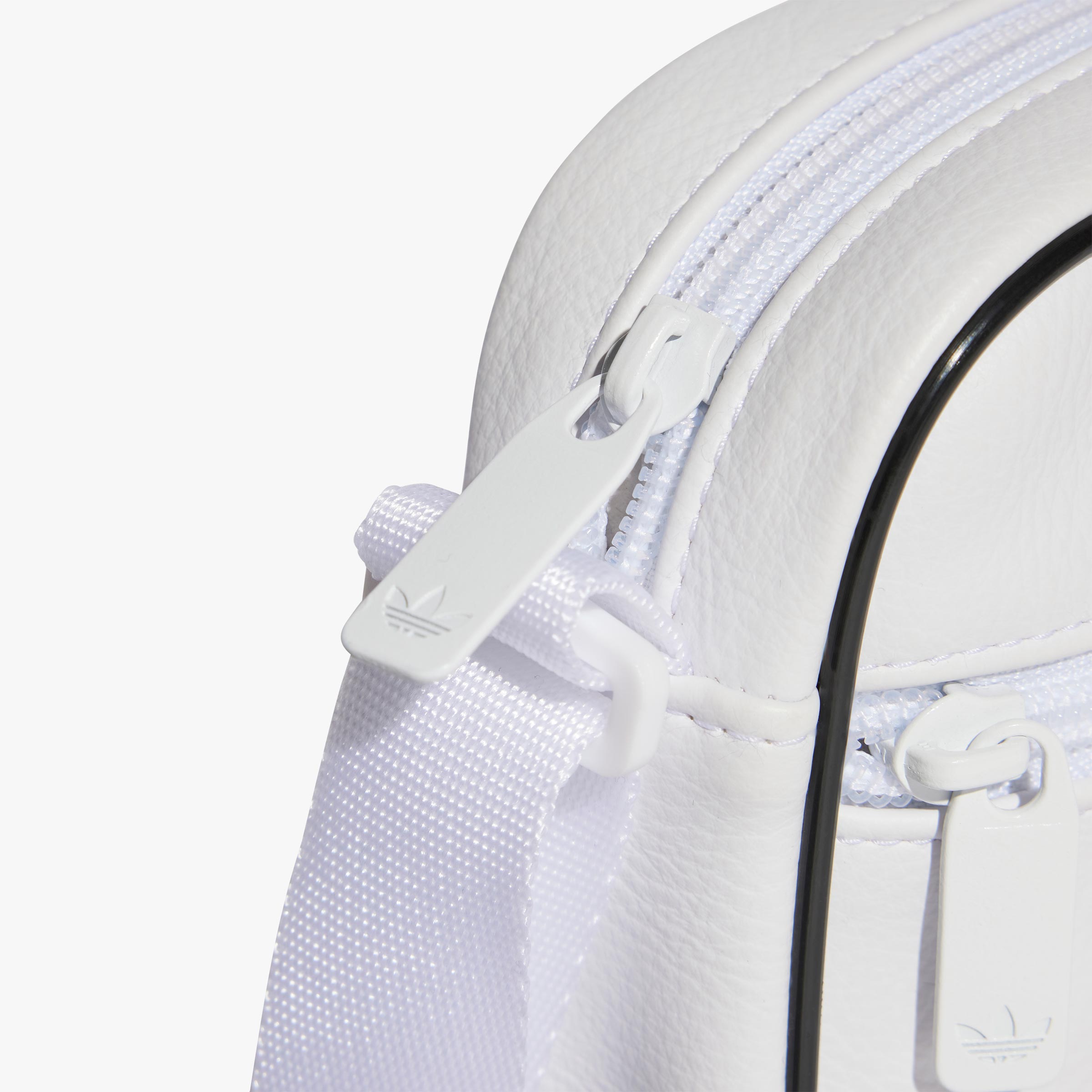 Adidas Airliner Adicolor Classic Mini