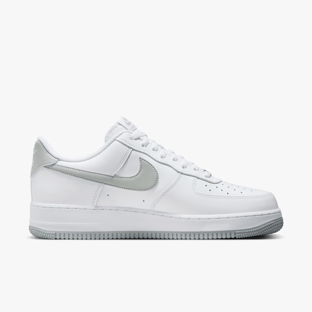 Nike Air Force 1 07