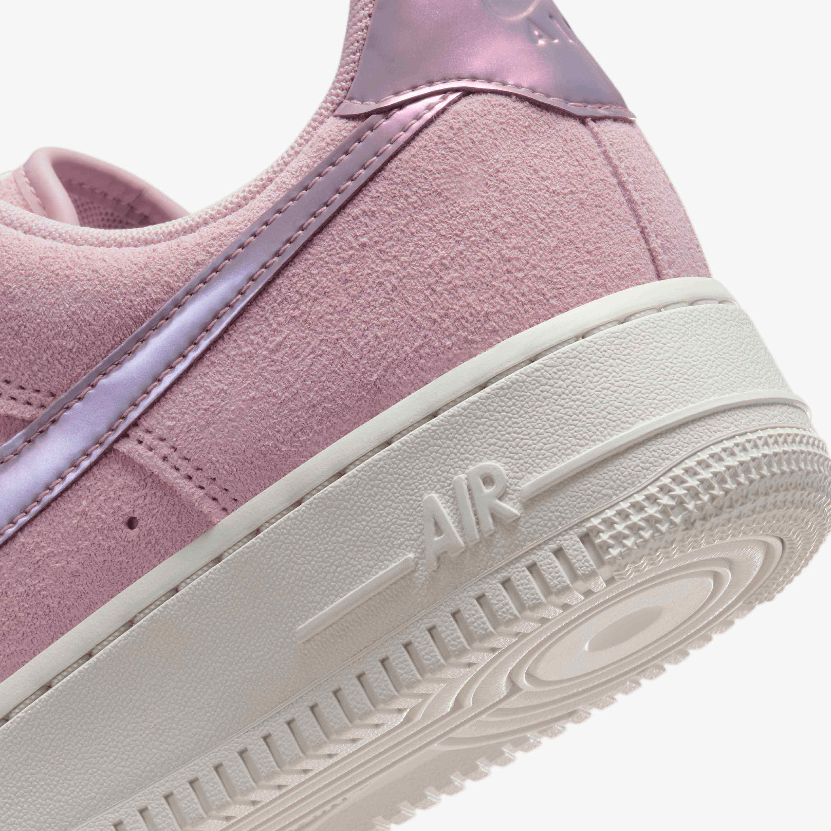 Nike Air Force 1 07 SE