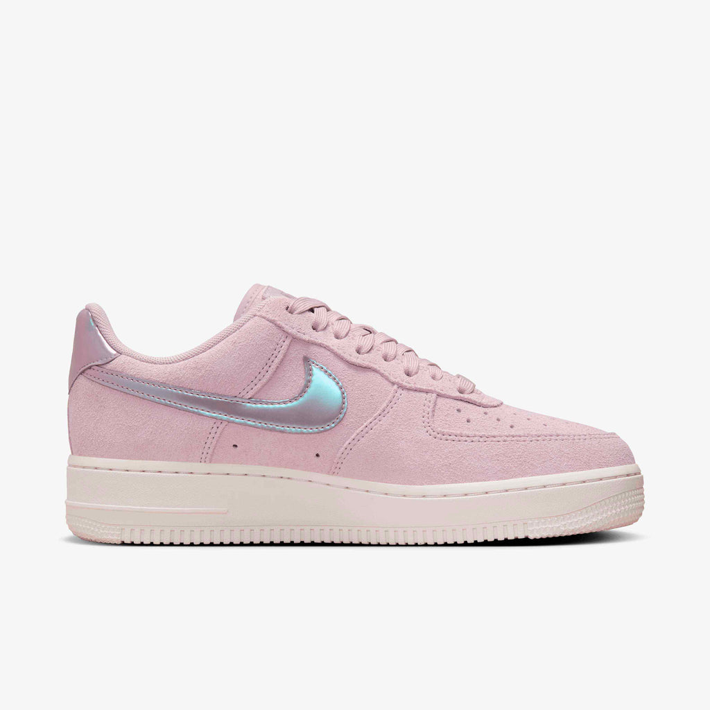 Nike Air Force 1 07 SE