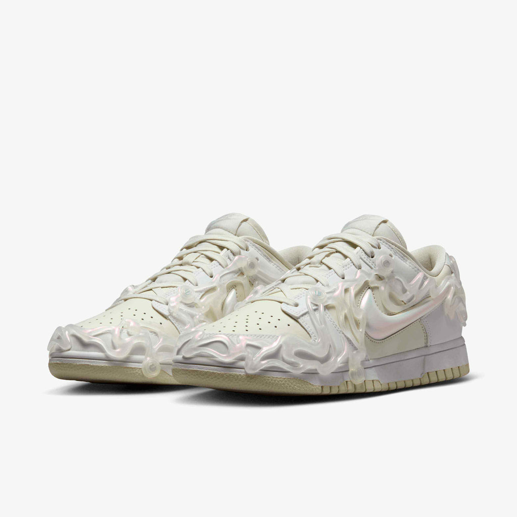 Nike Dunk Low LX