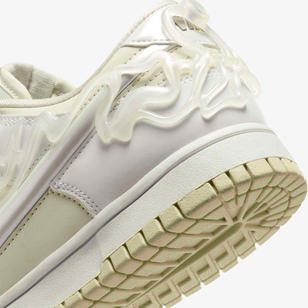 Nike Dunk Low LX