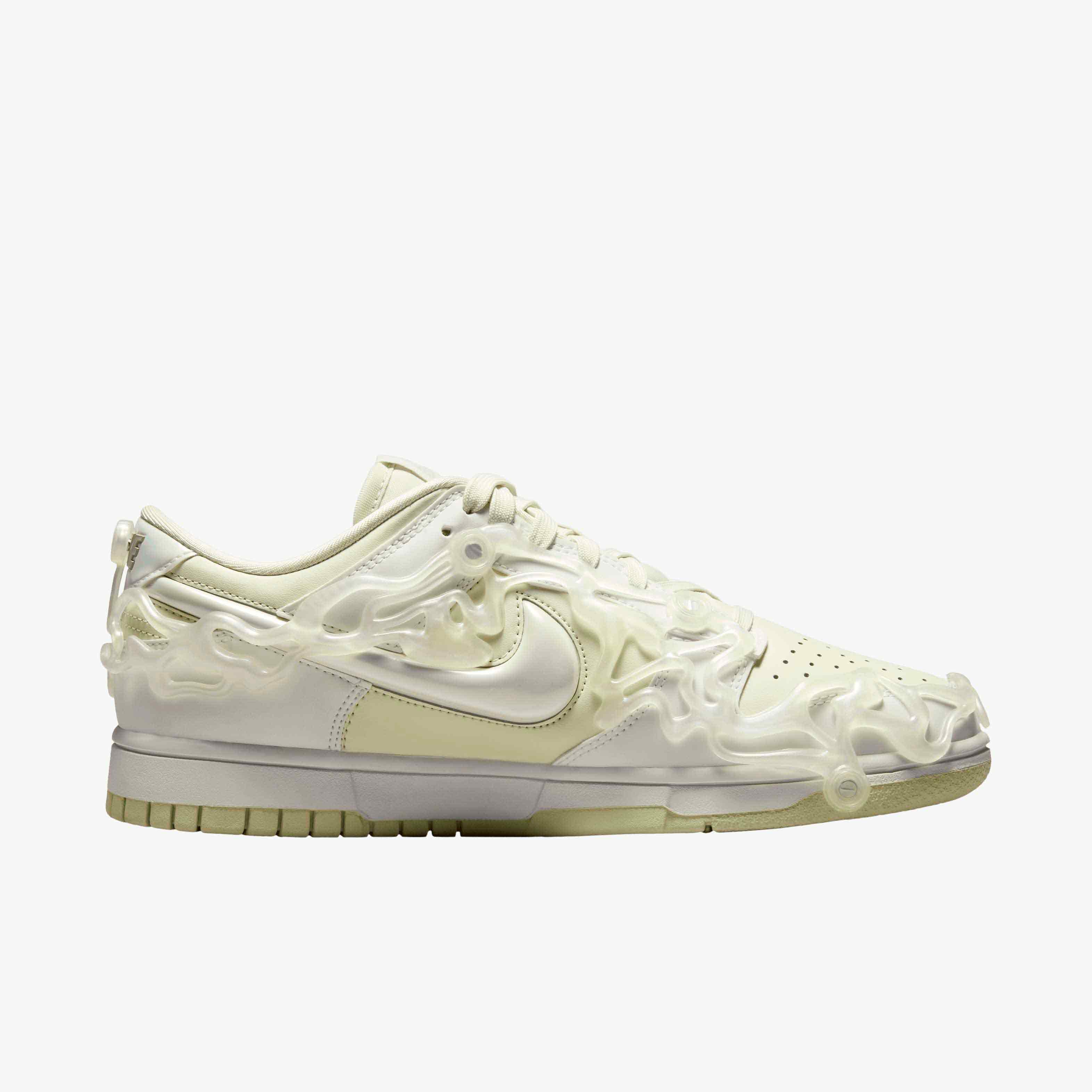 Nike Dunk Low LX