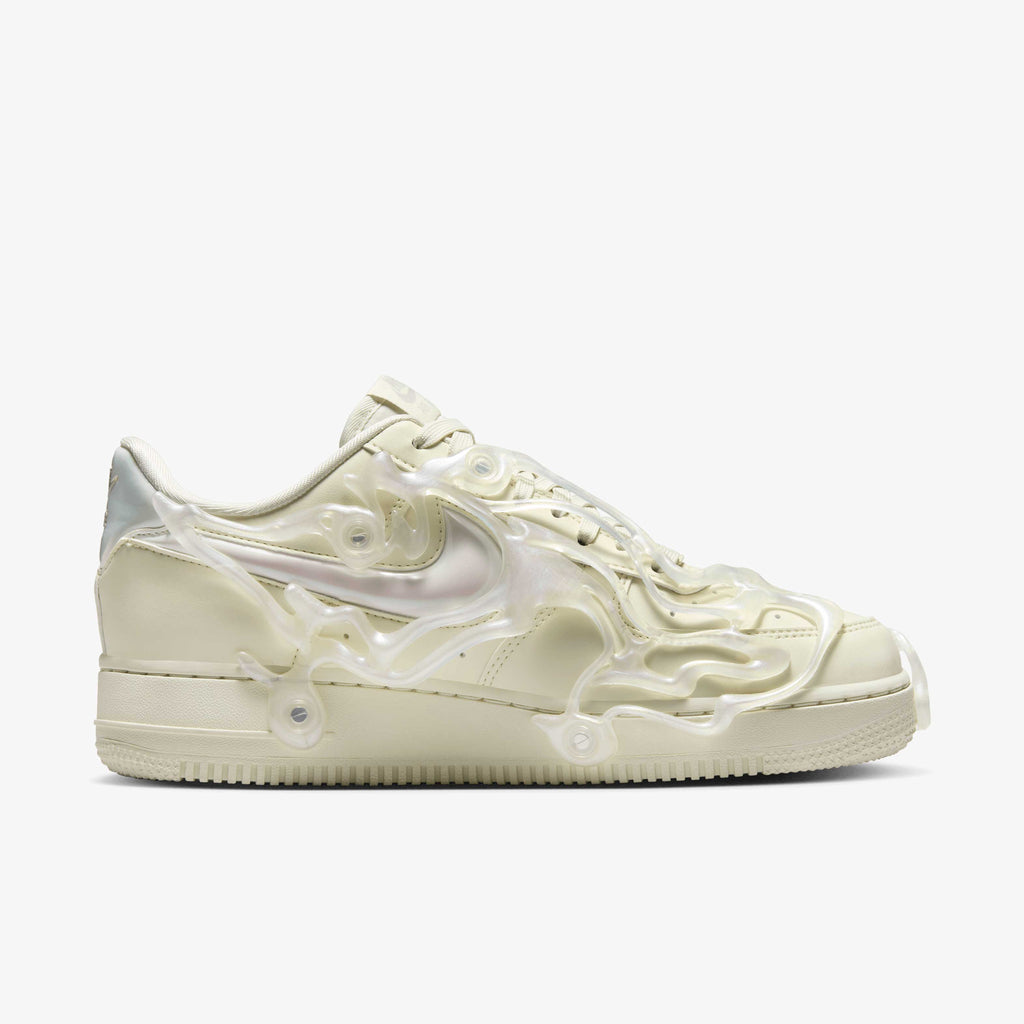 Nike Air Force 1 07 LX