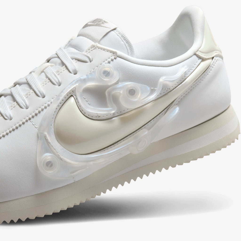 Nike Cortez LX Leather