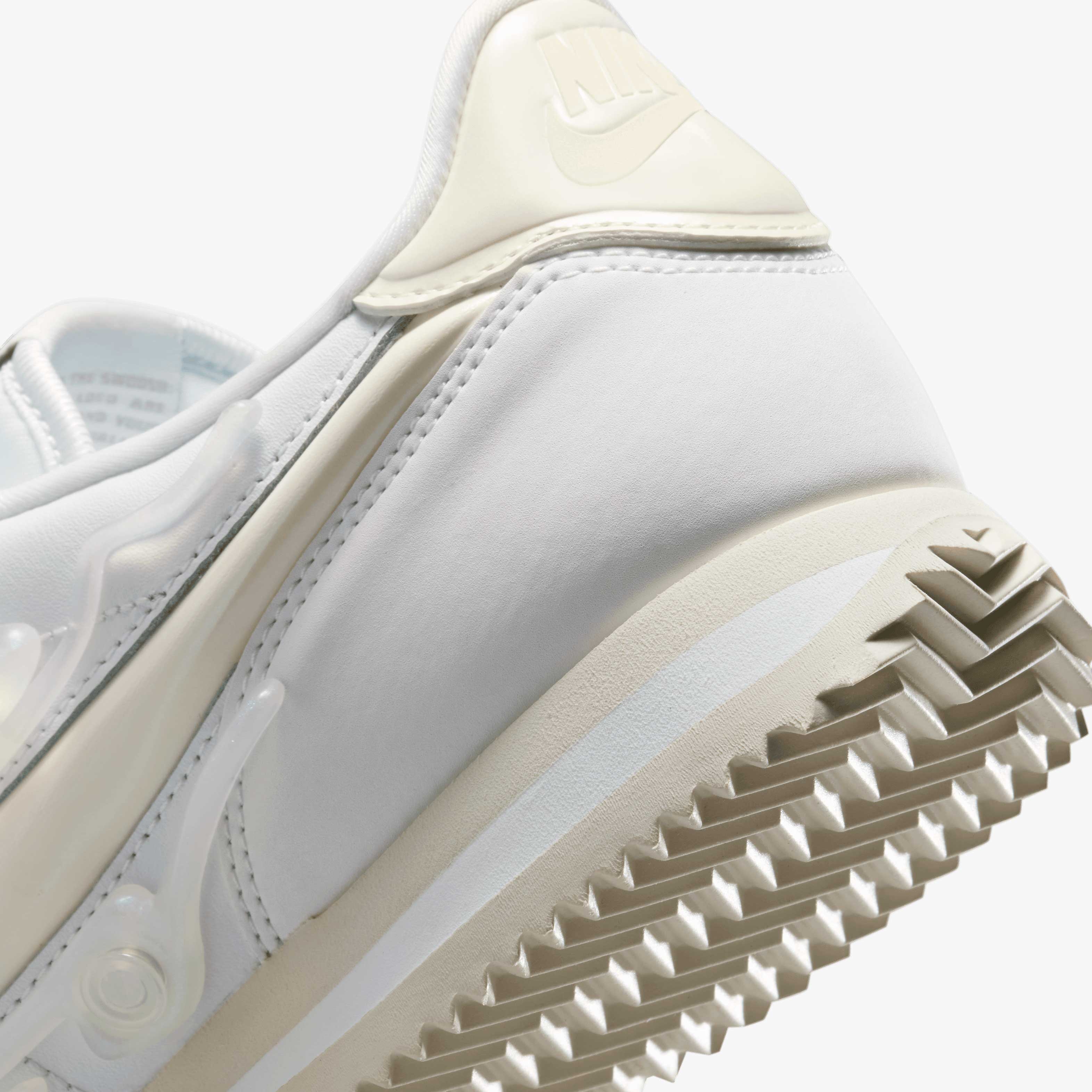 Nike Cortez LX Leather