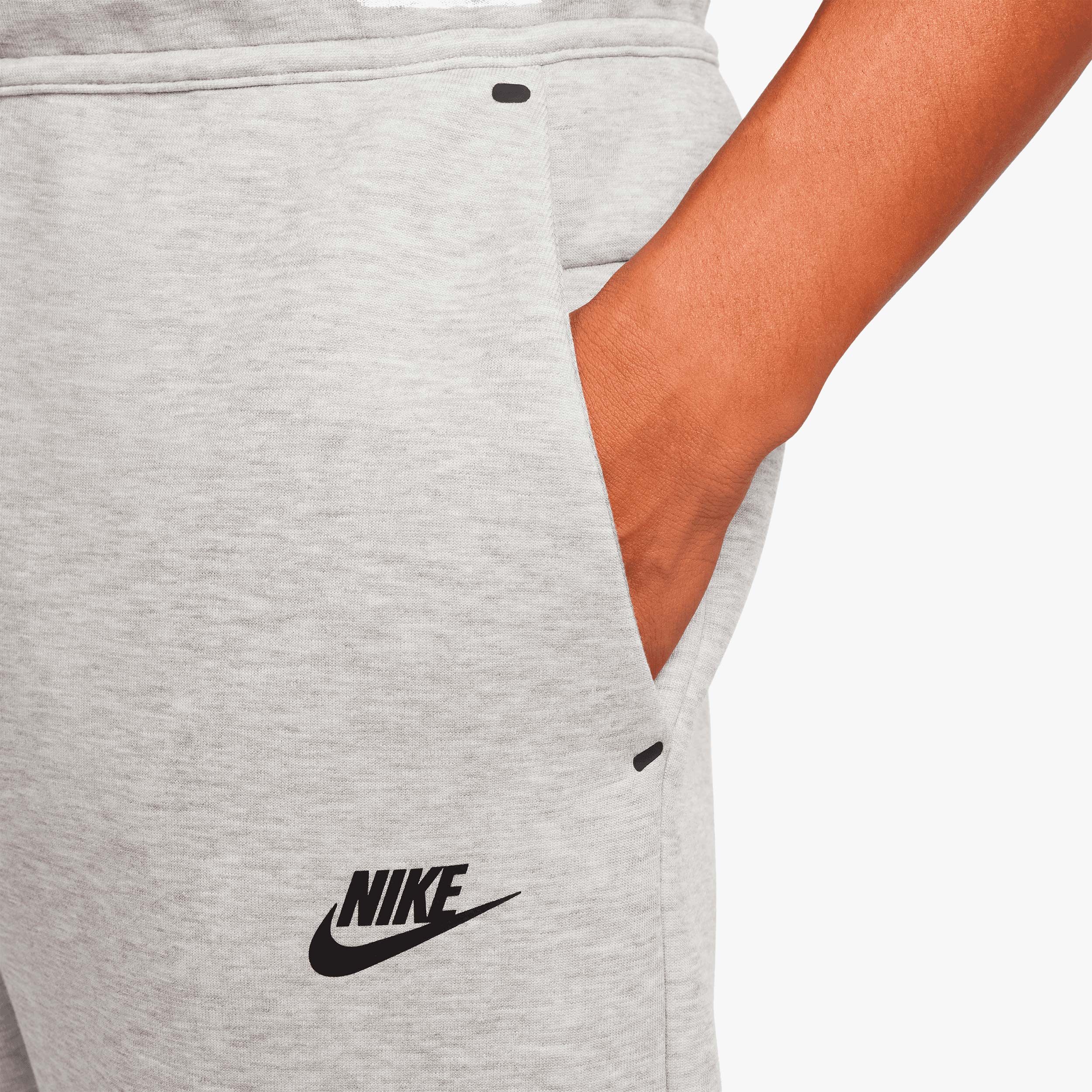 Nike Tech Pant