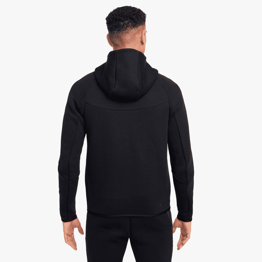 Nike Tech