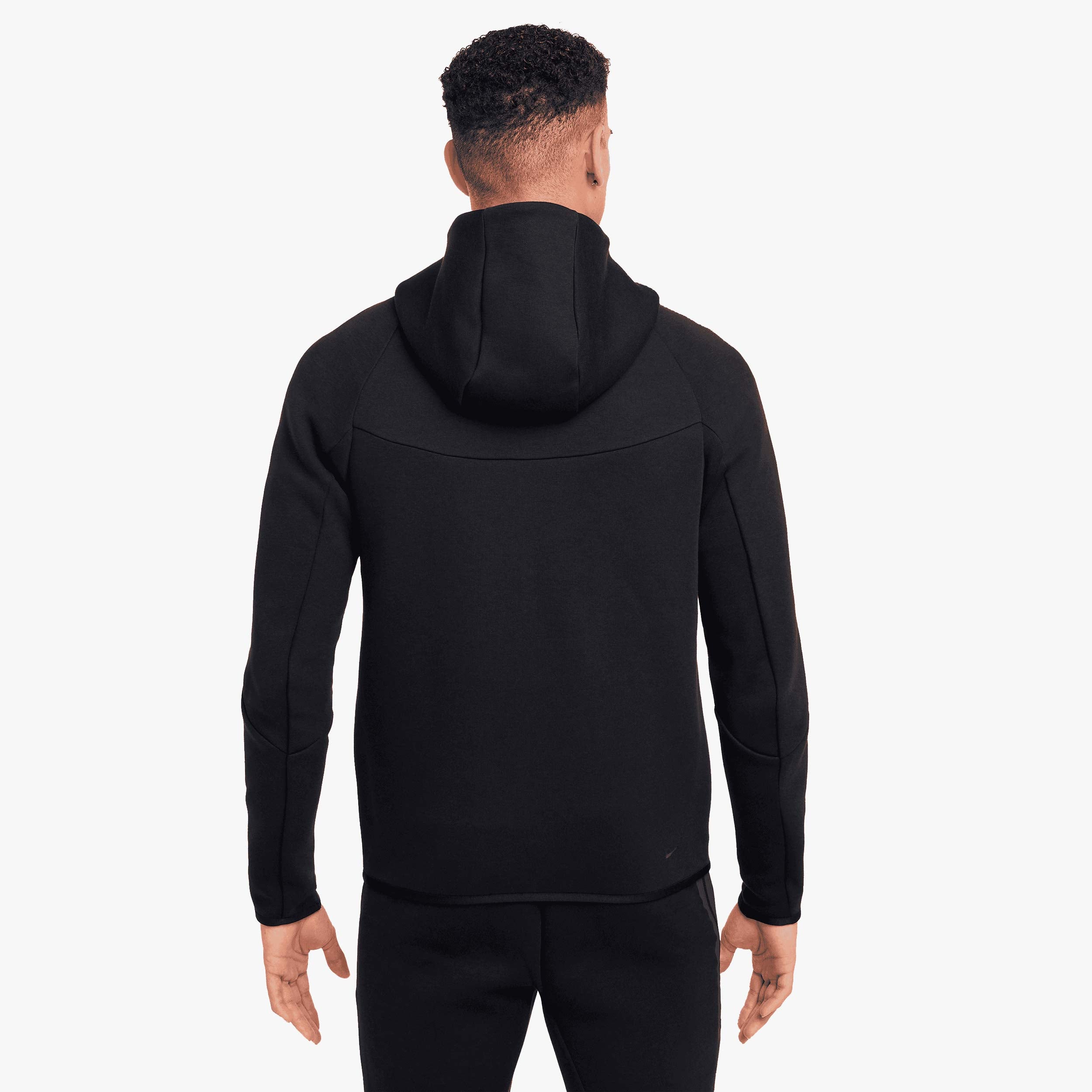 Nike Tech