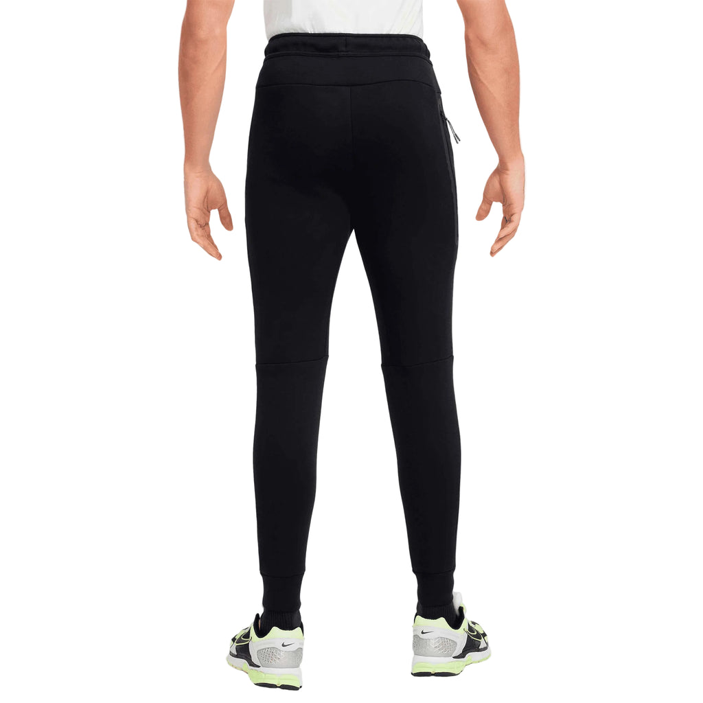 Nike Tech