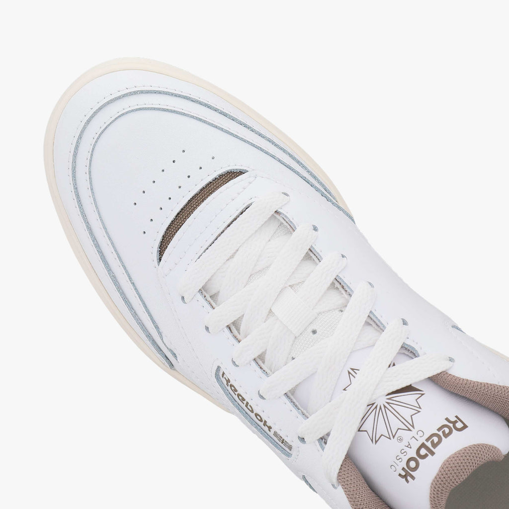 Reebok Extra