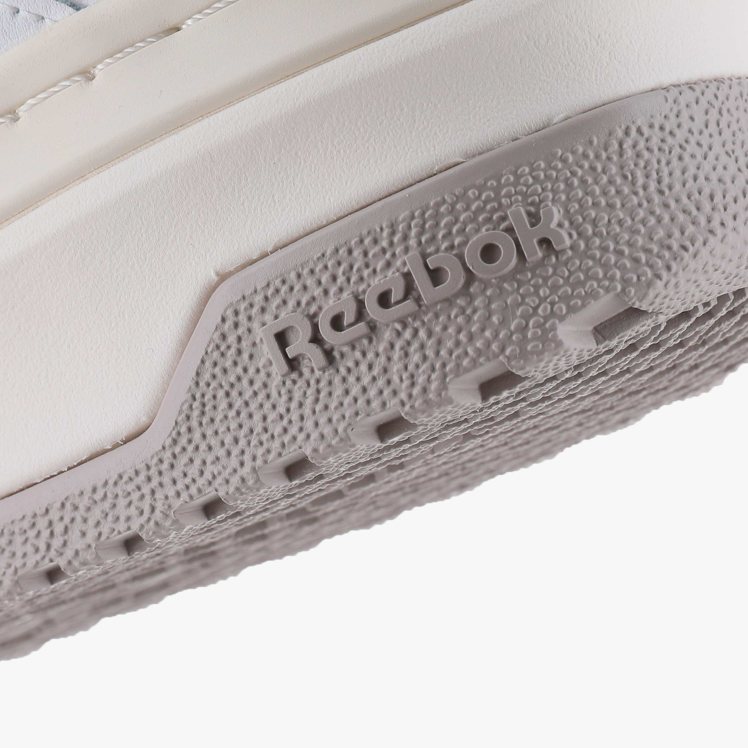 Reebok Extra