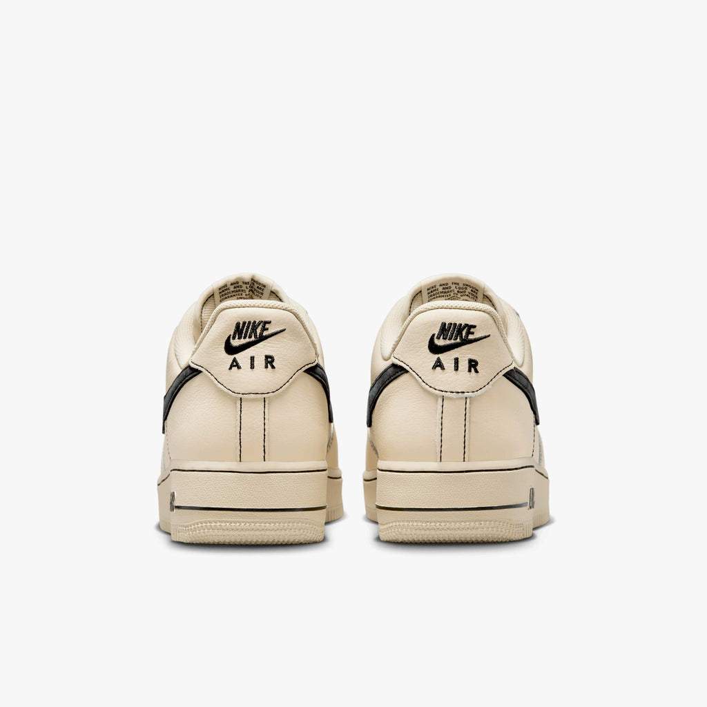 Nike Air Force 1 '07 LV8