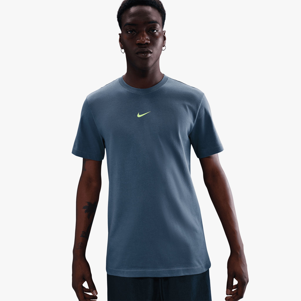 Nike Camiseta Sportswear