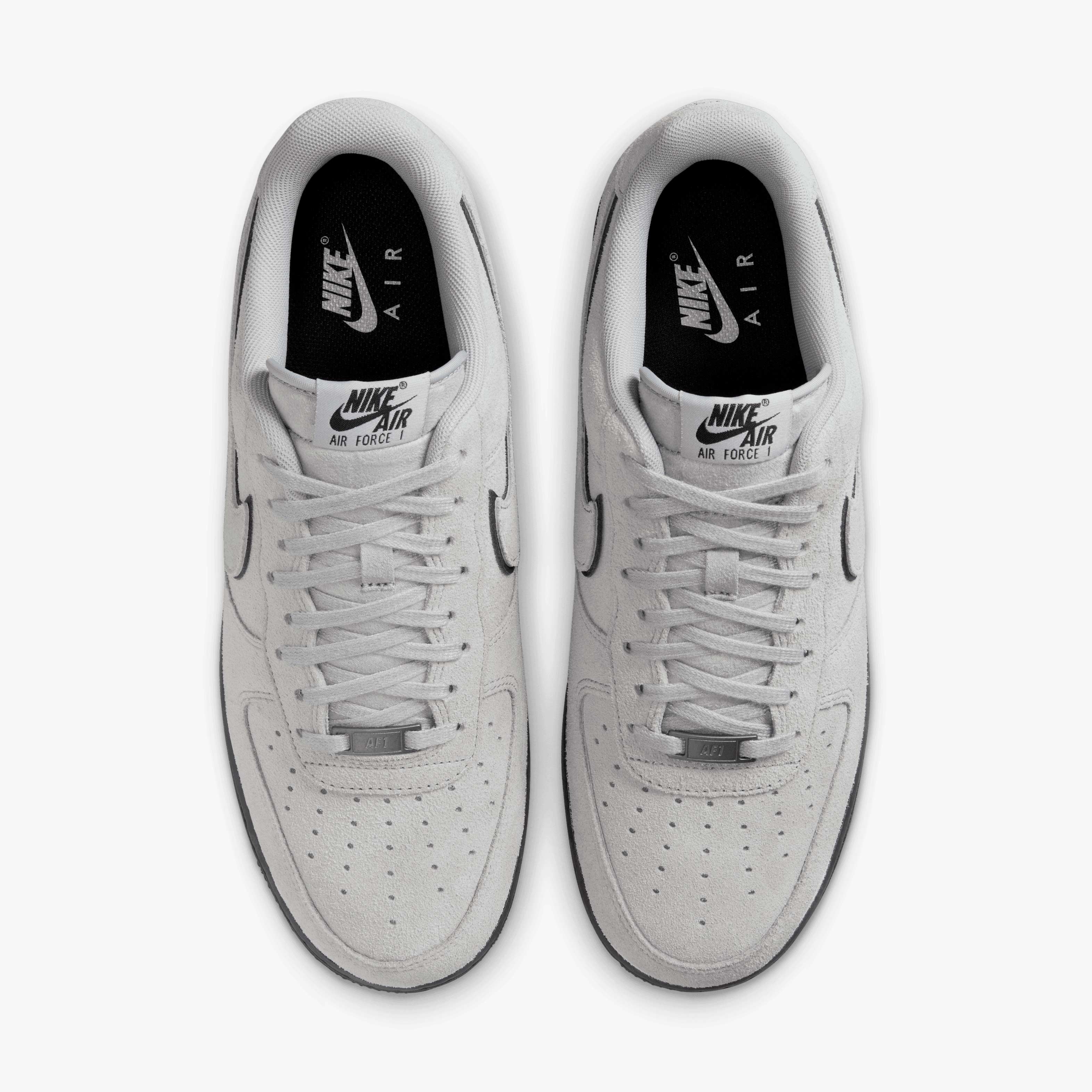 Nike Air Force 1 '07 LV8