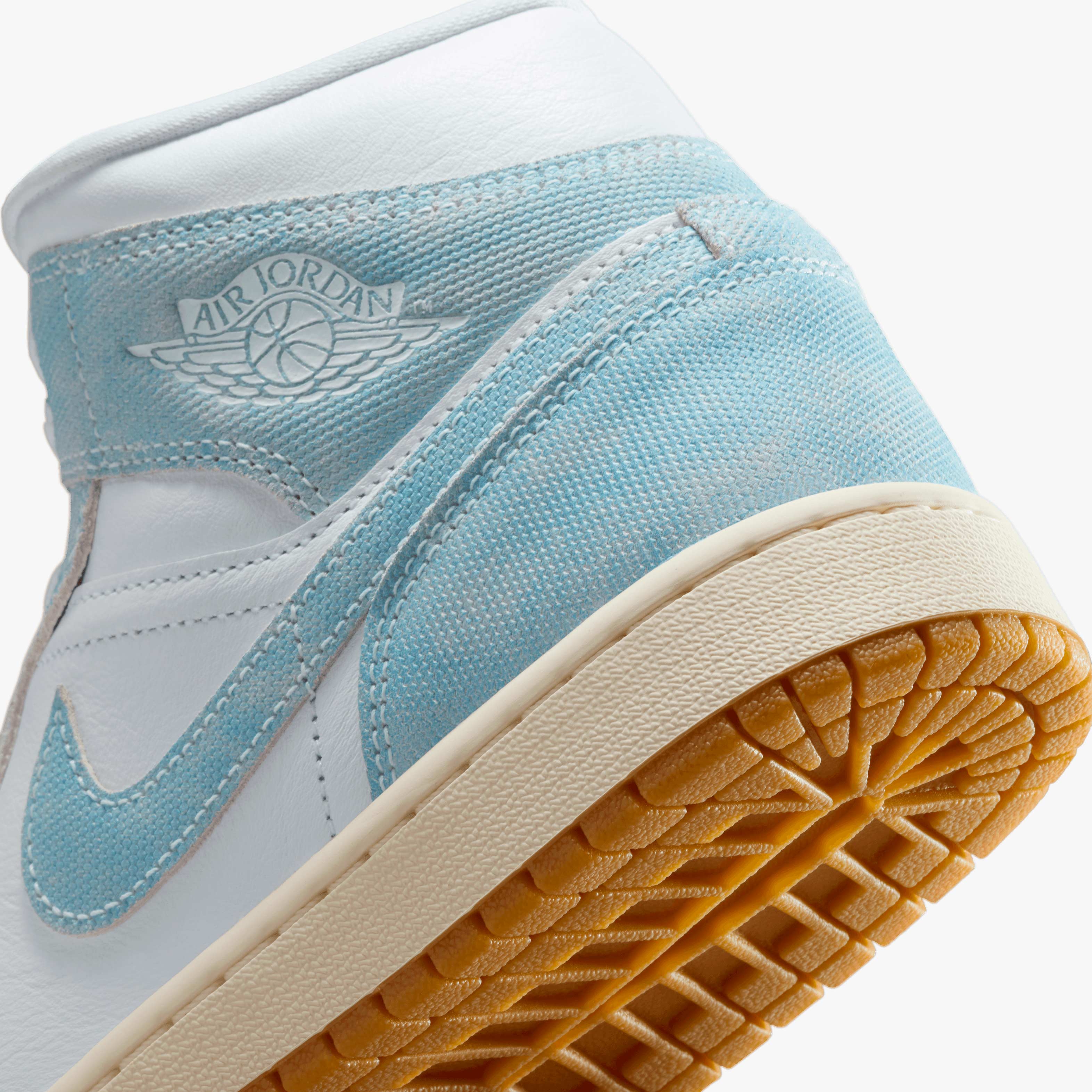 Air Jordan 1 Mid SE