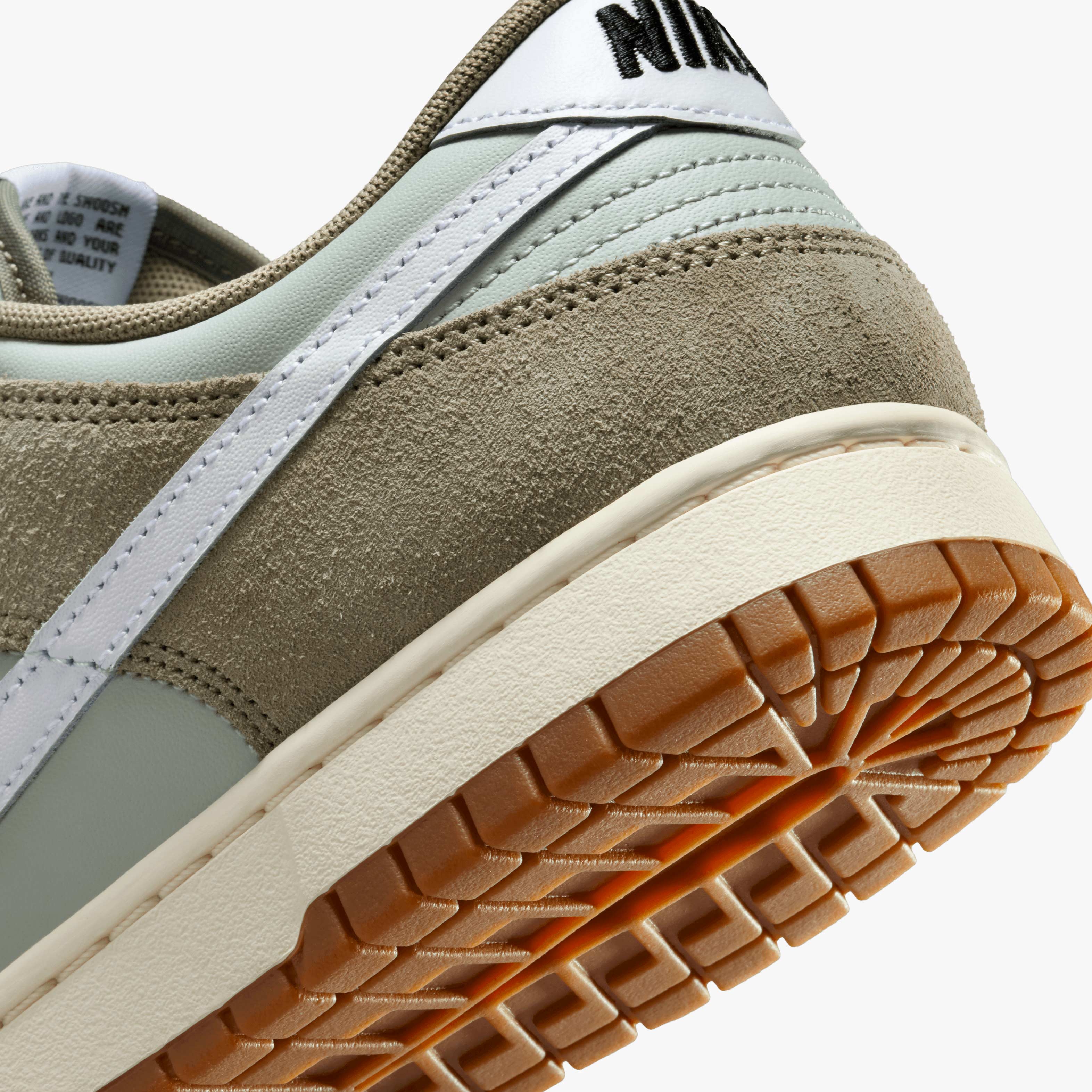 Nike Dunk Low Retro SE