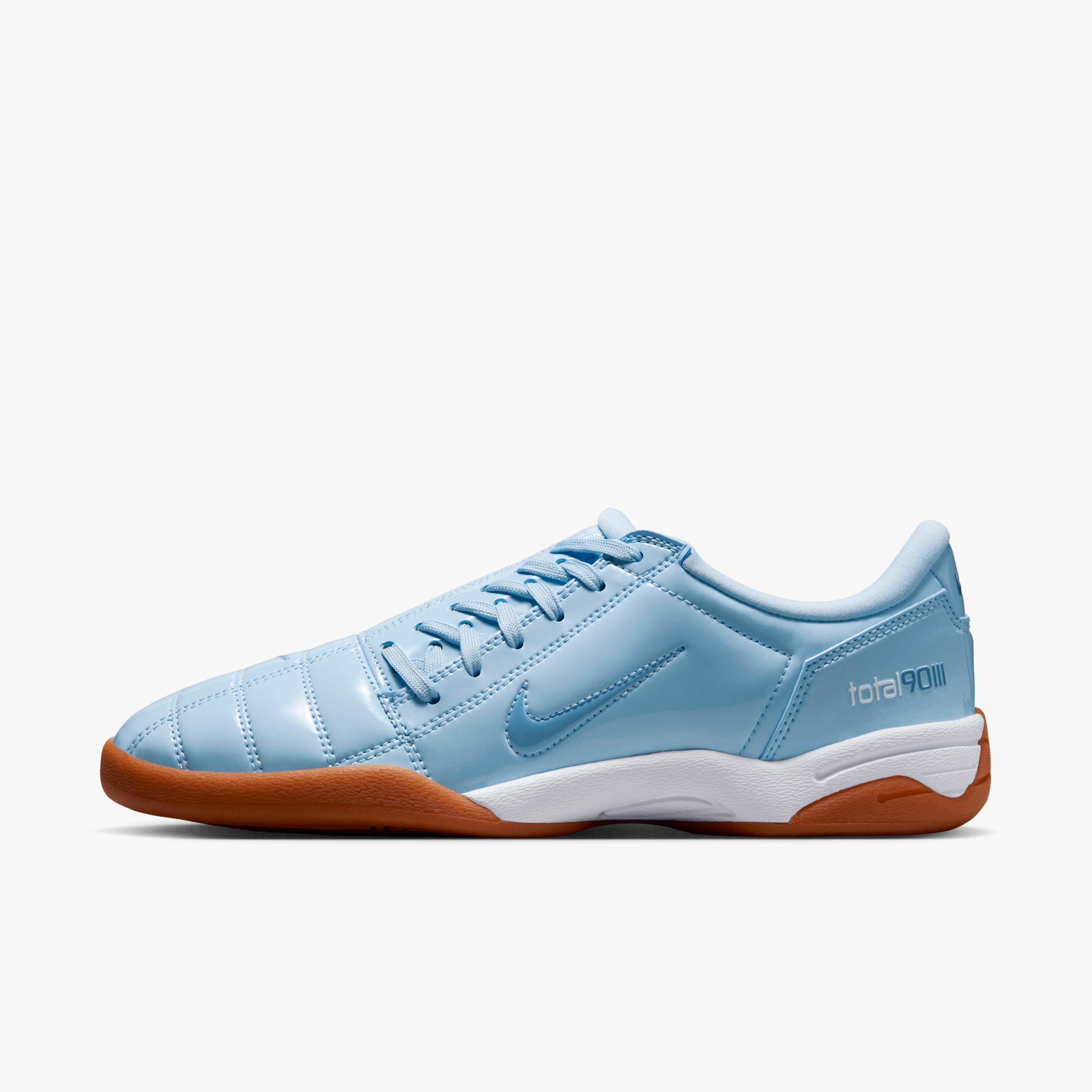 Nike Total 90