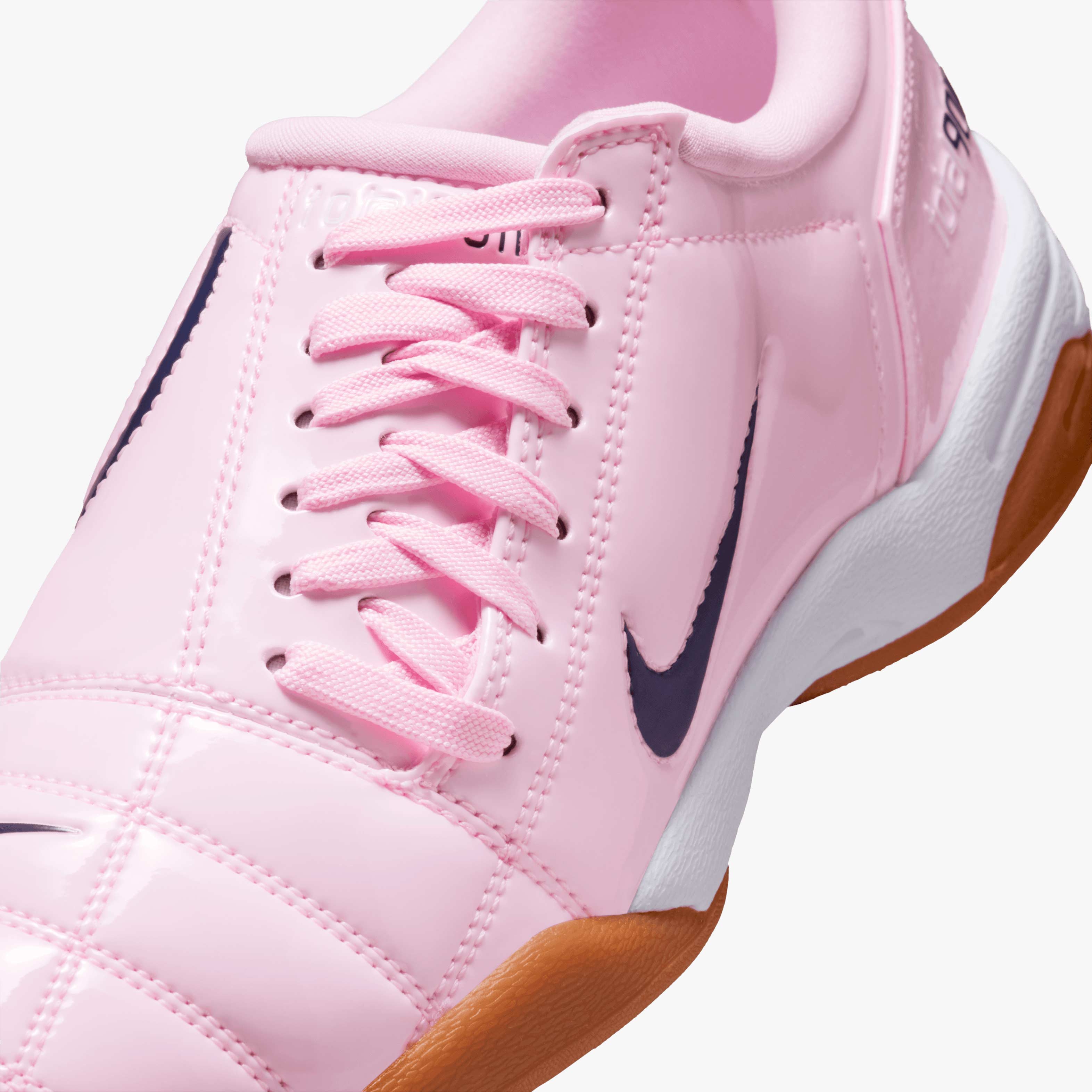 Nike Total 90