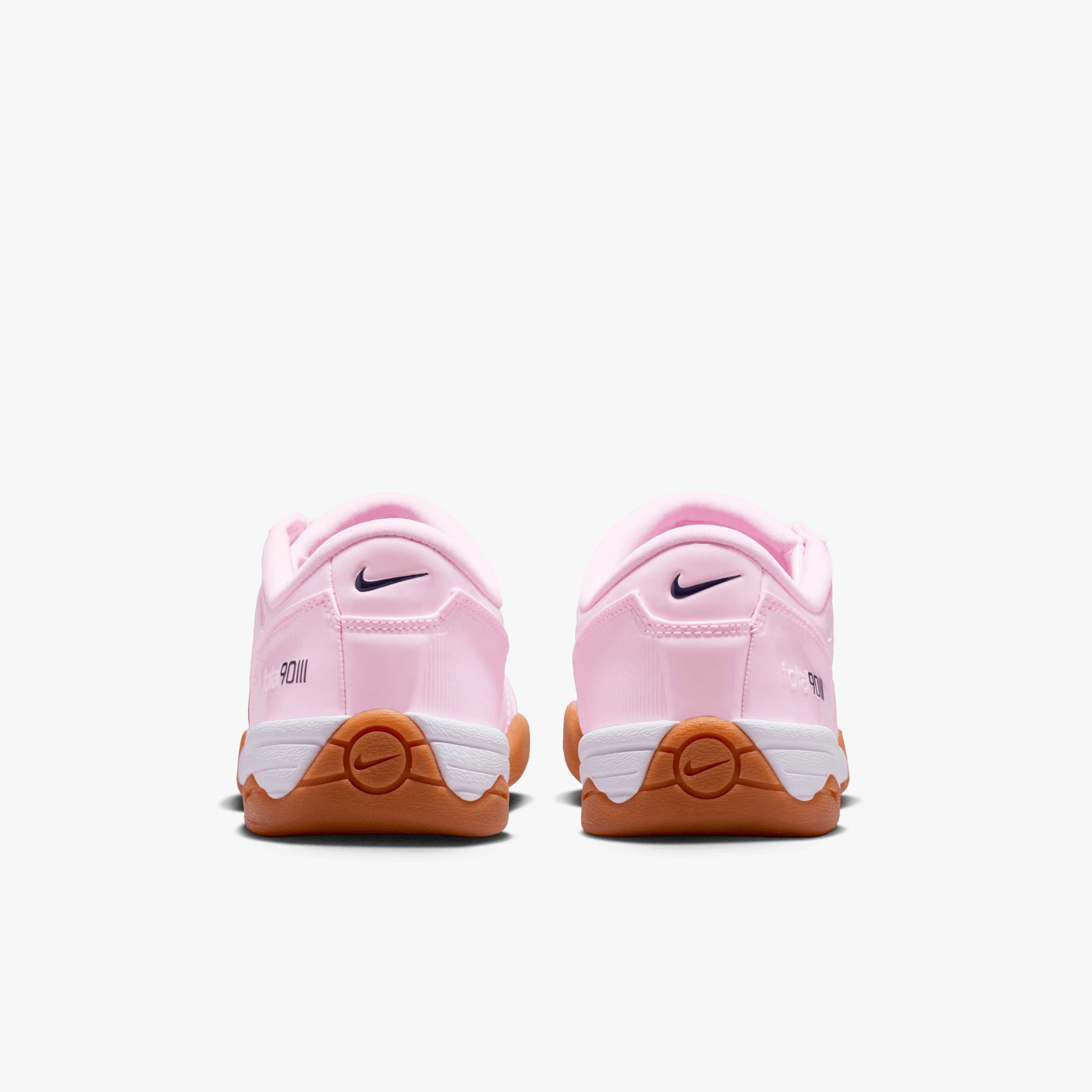Nike Total 90