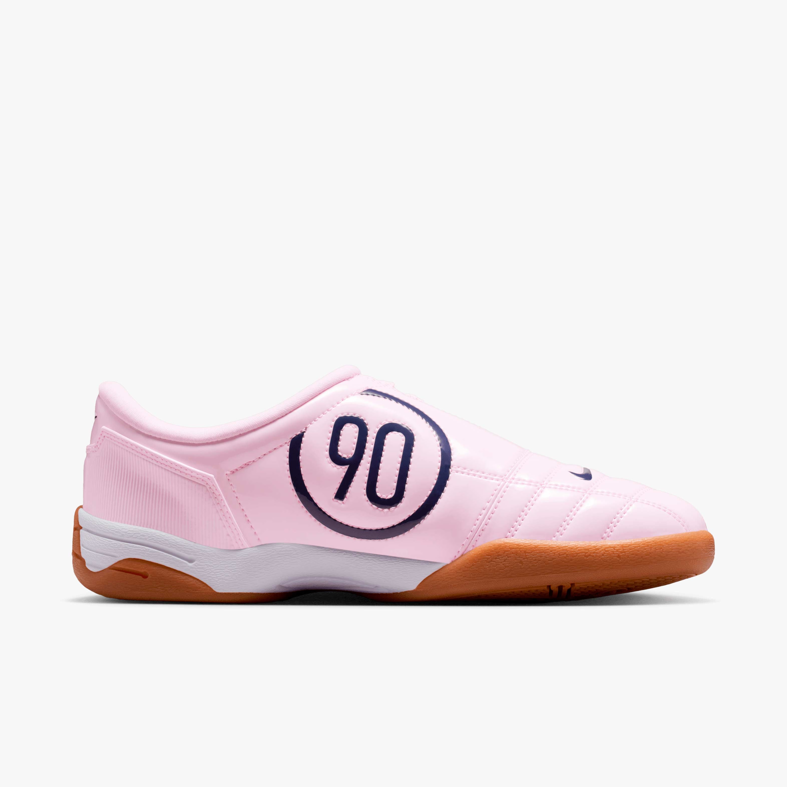 Nike Total 90