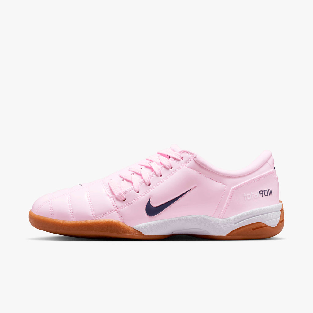Nike Total 90