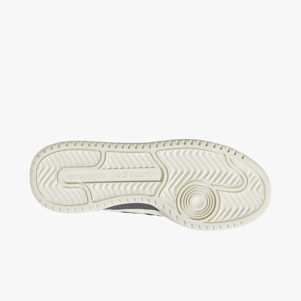 Adidas Forum2000