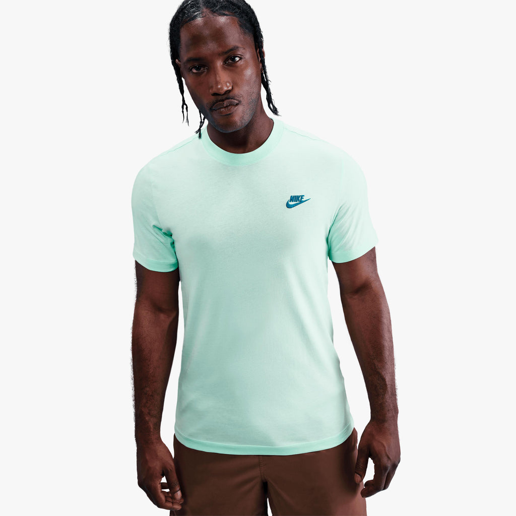 Nike Camiseta Sportswear Club