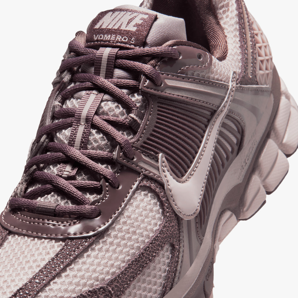 Nike Zoom Vomero 5