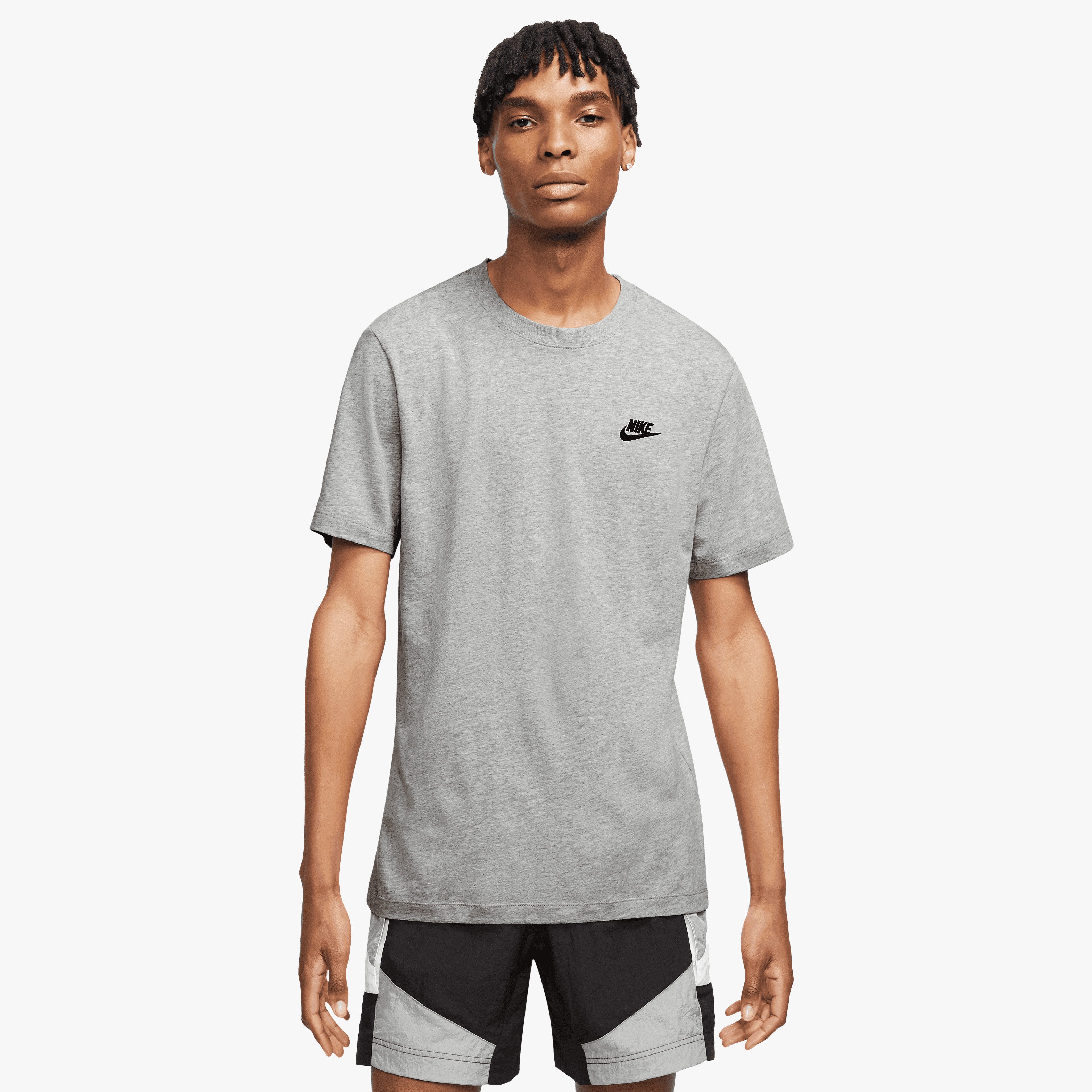 Nike Sportswear Club