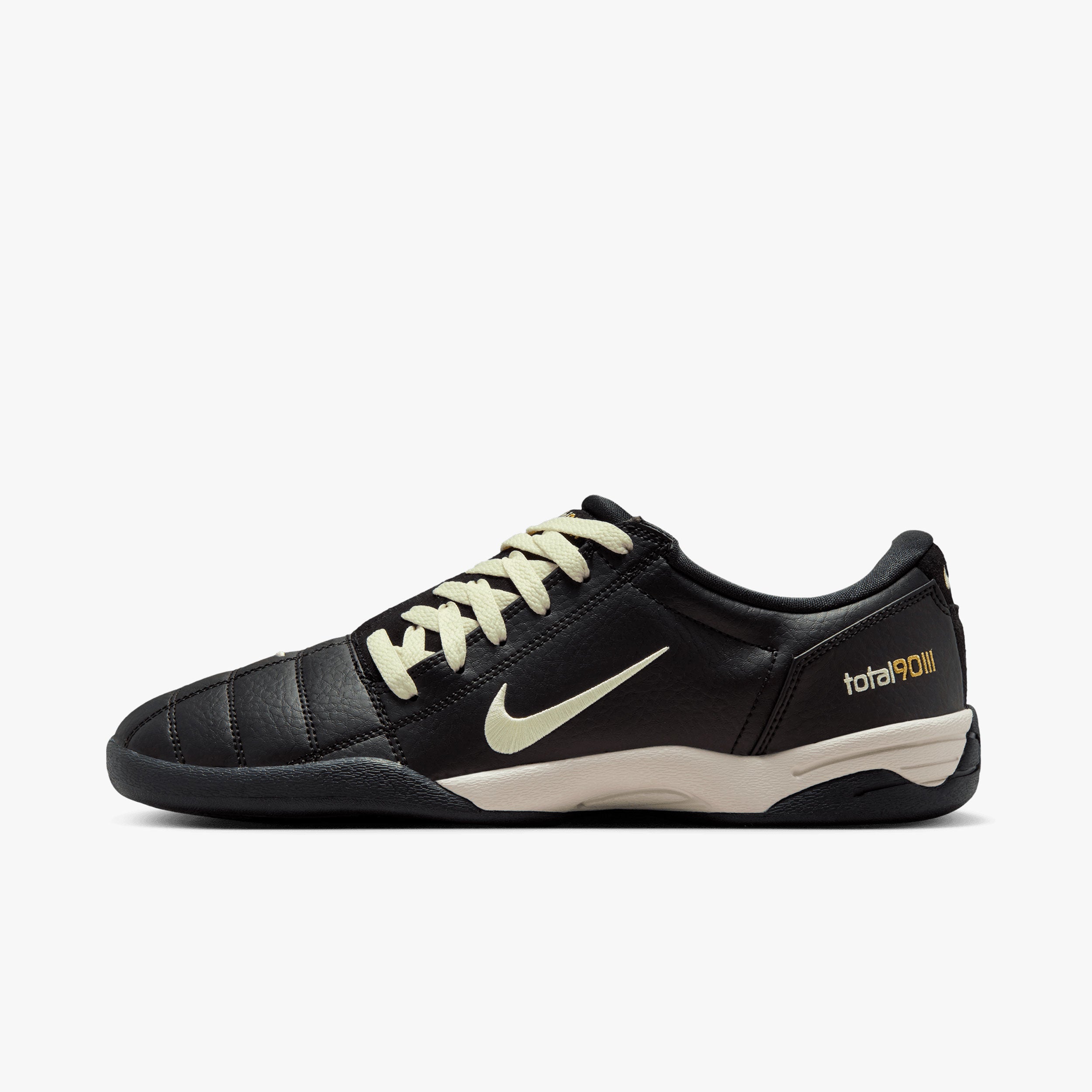Nike Total 90