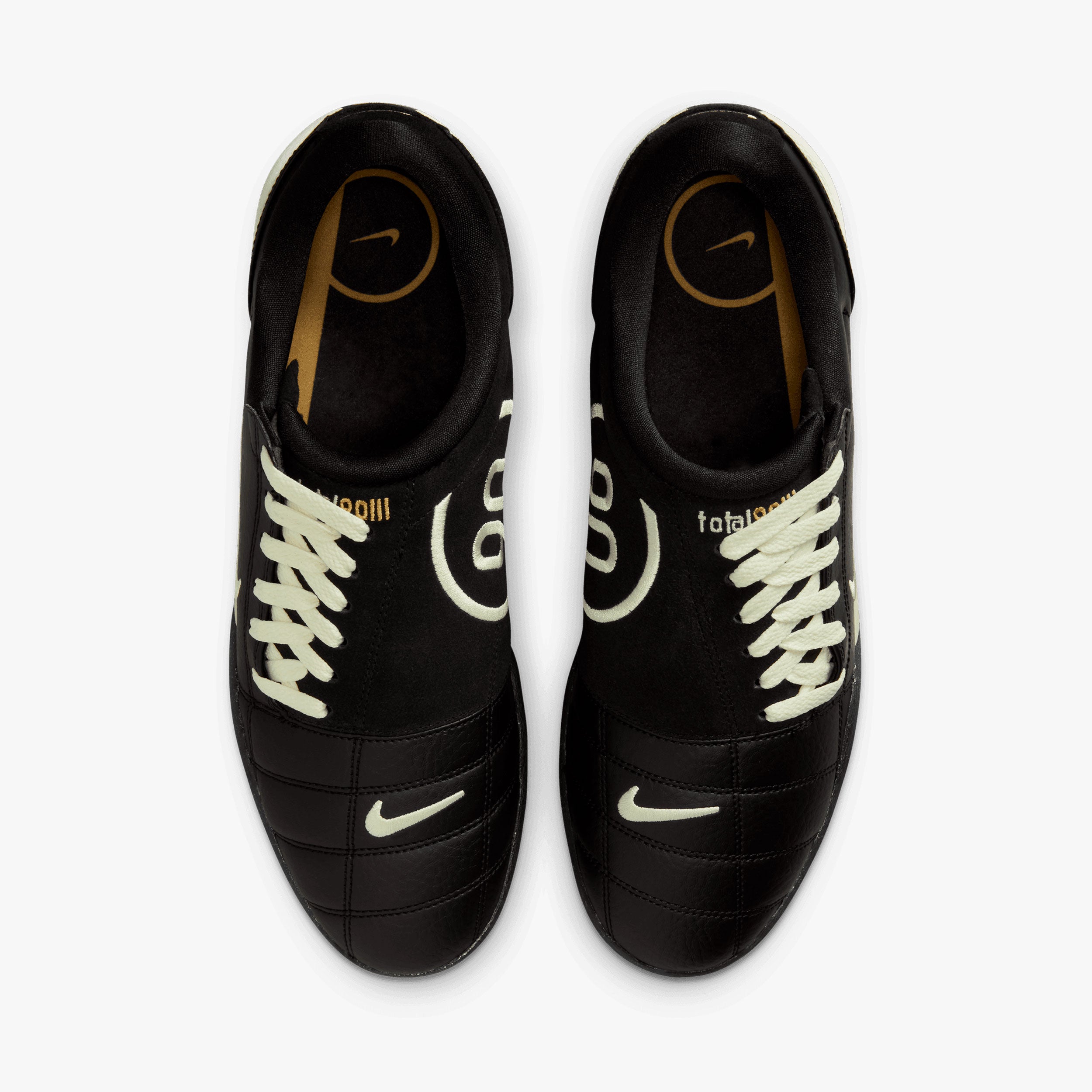 Nike Total 90
