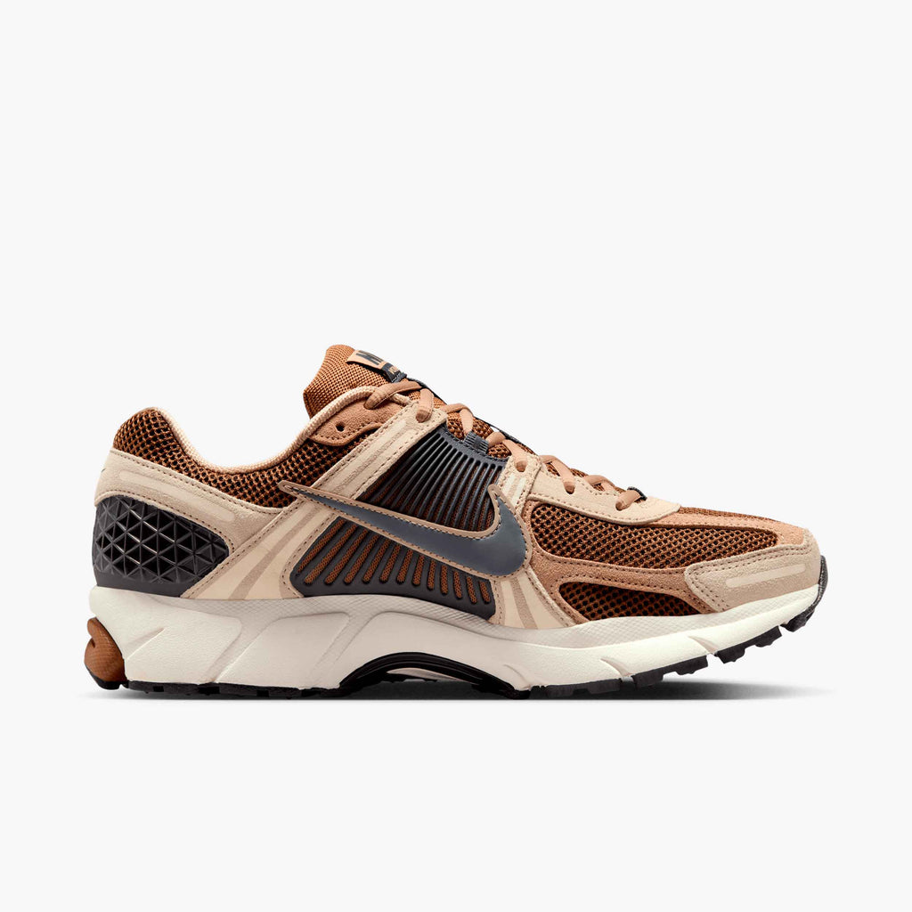 Nike Zoom Vomero 5