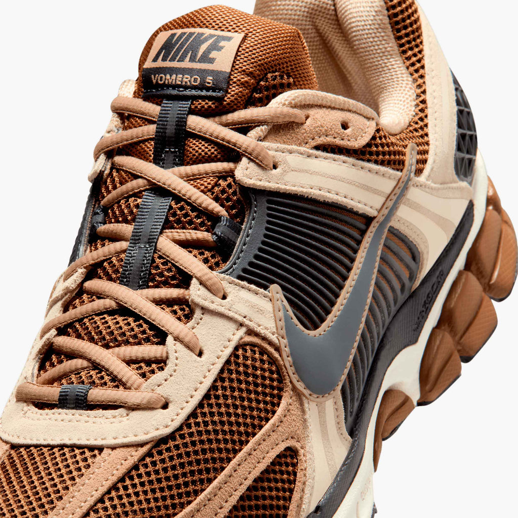 Nike Zoom Vomero 5