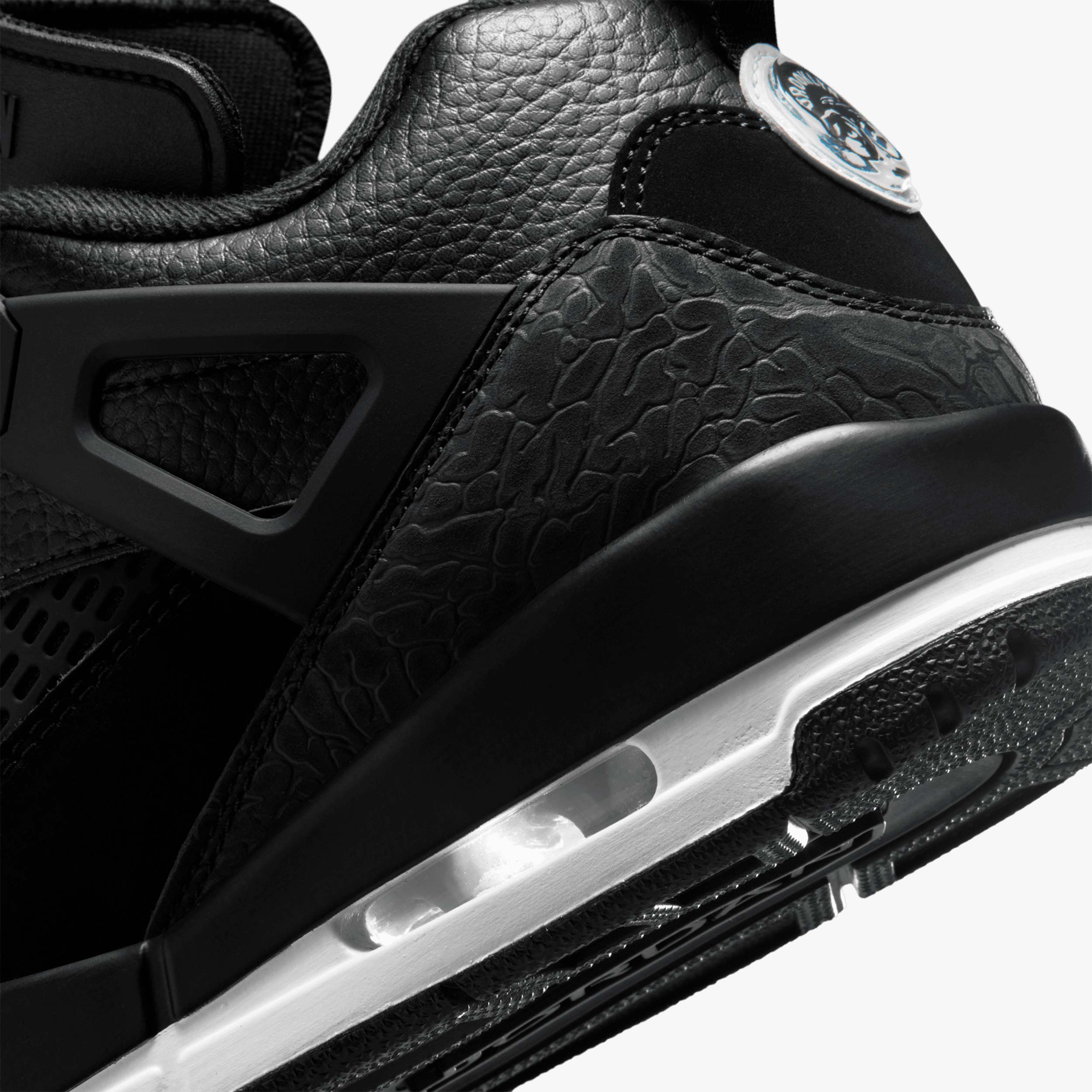 Jordan Spizike Low