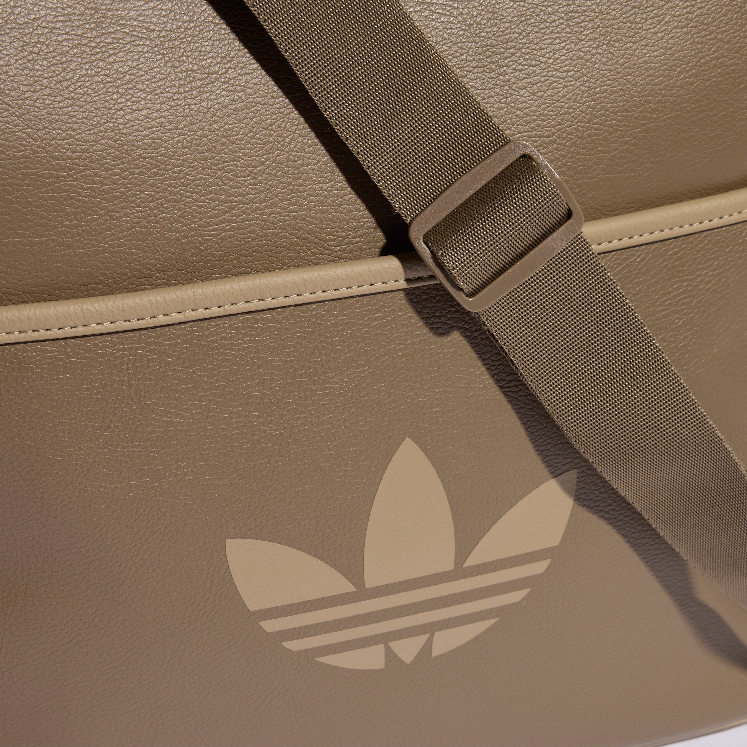 Adidas Bolso Airliner