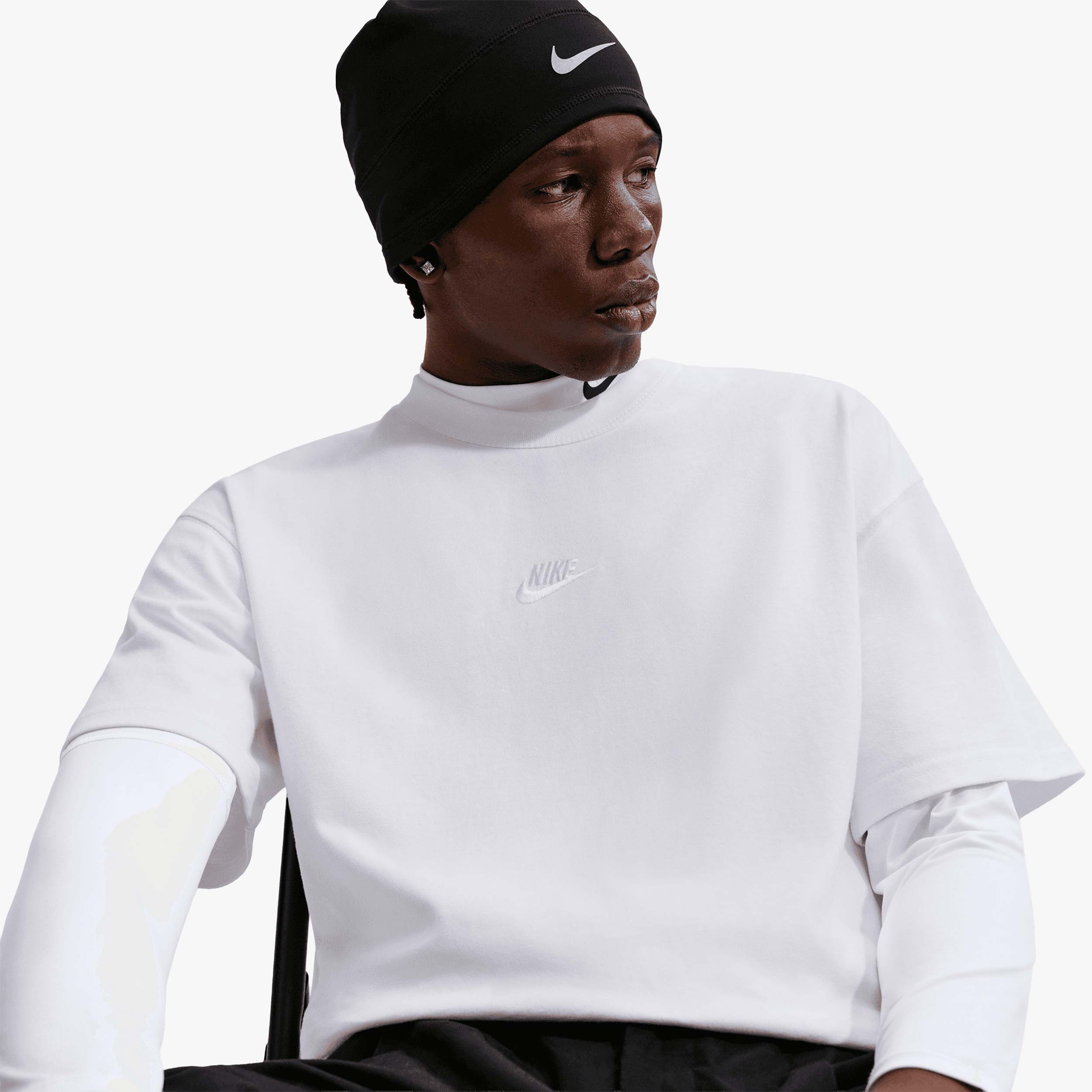 Nike Camiseta Sportswear Premium Essentials
