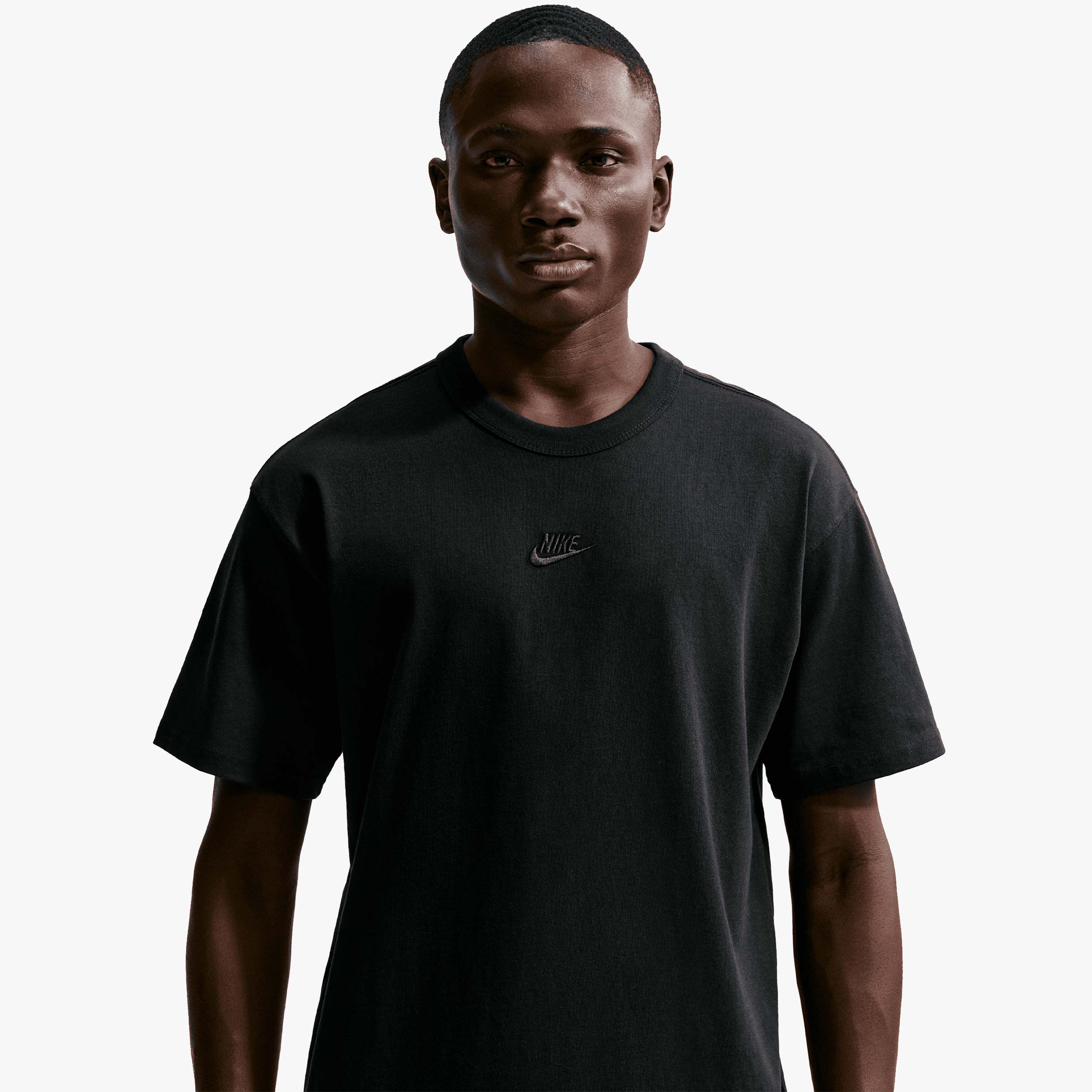 Nike Camiseta Sportswear Premium Essentials