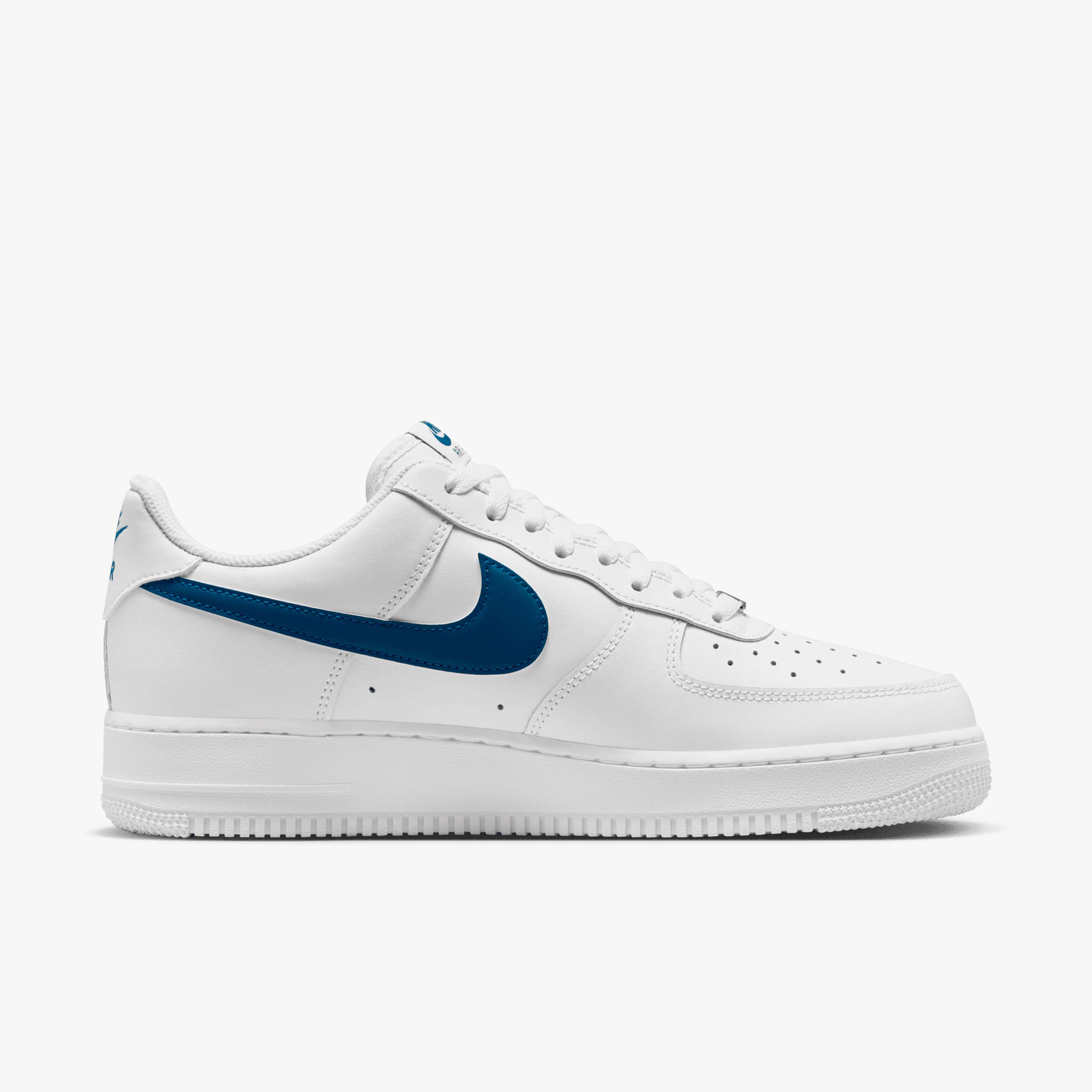 Nike Air Force 1 07