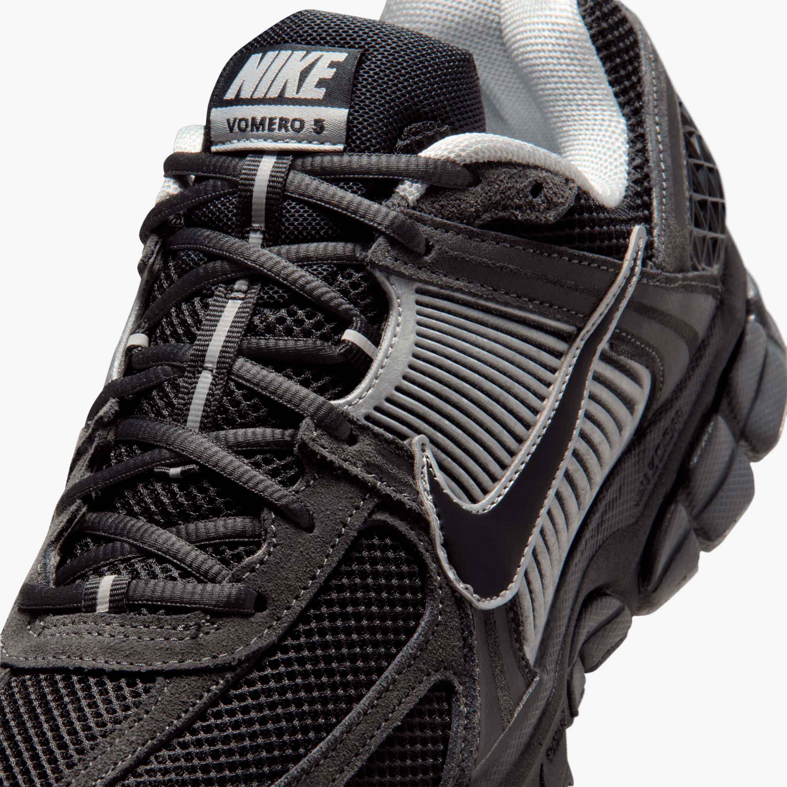 Nike Zoom Vomero 5