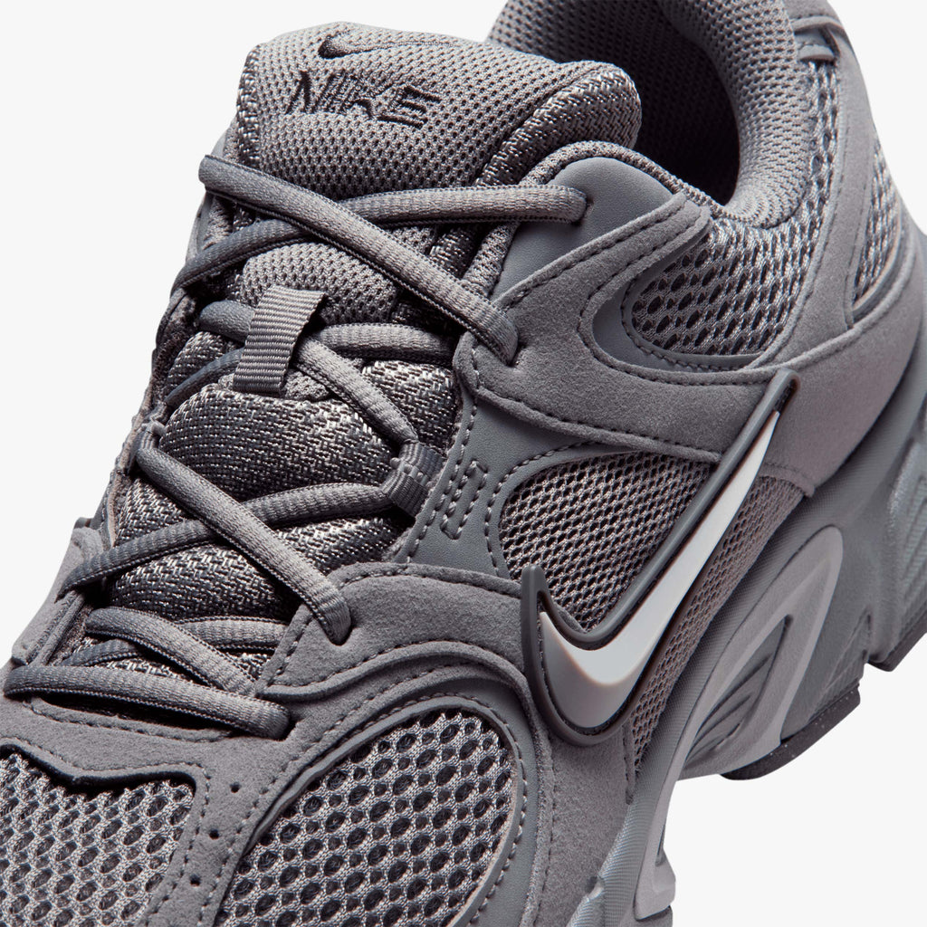 Nike V5 RNR