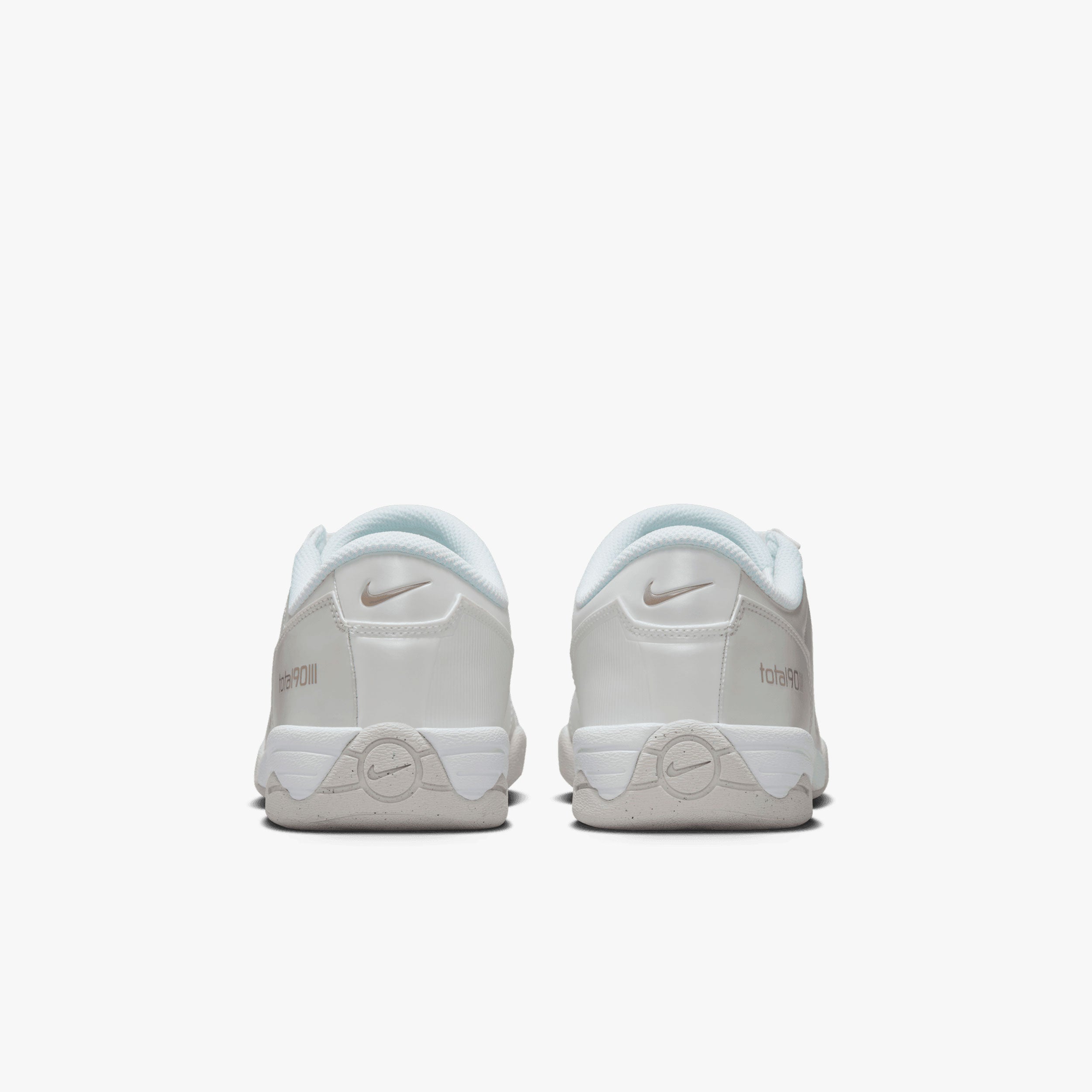 Nike Total 90