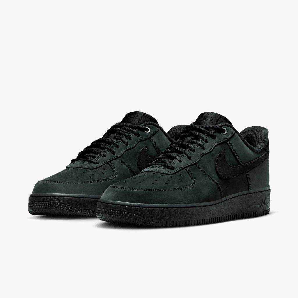 Nike Air Force 1 07 WB