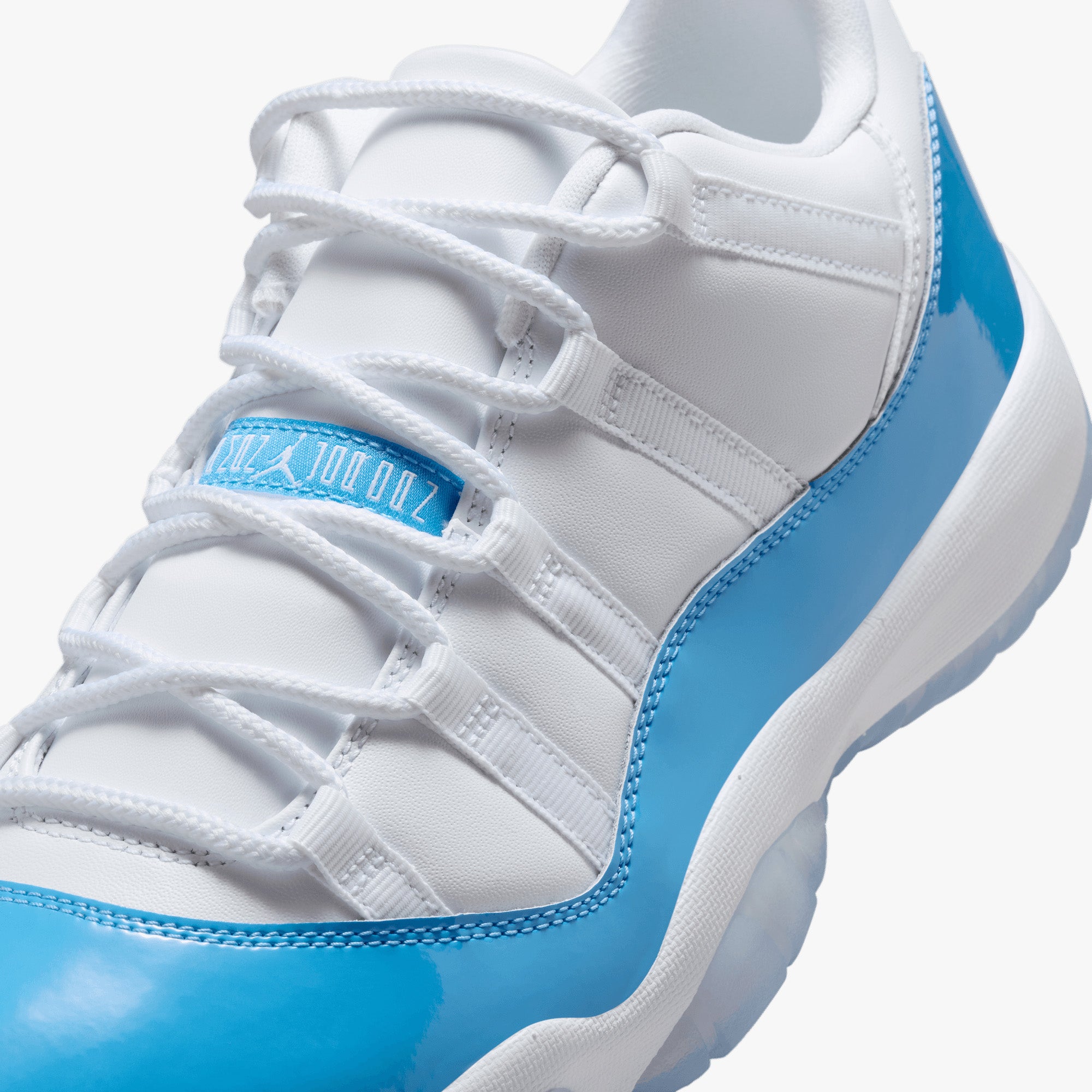 Air Jordan 11 Retro Low University Blue